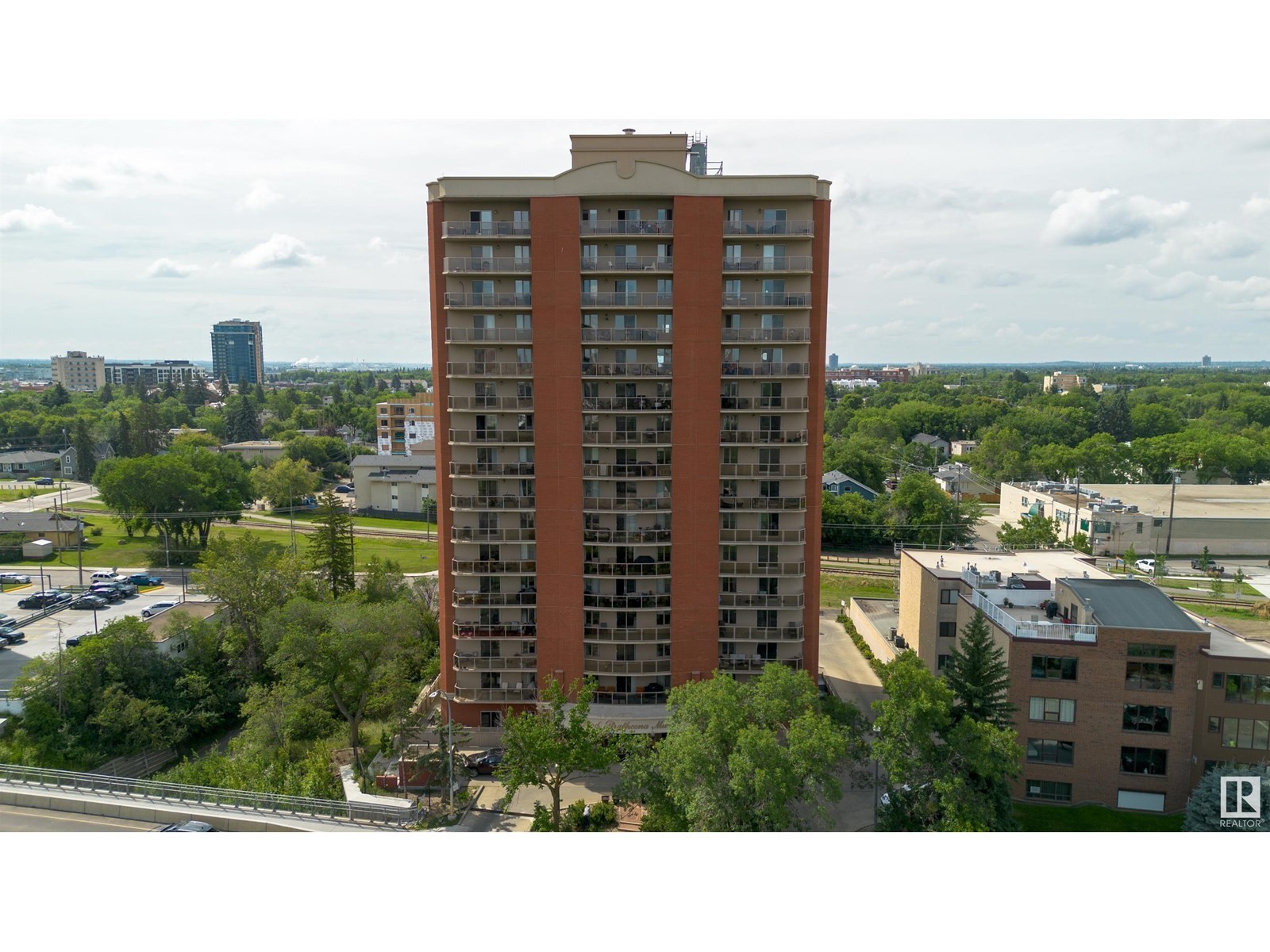 












#1101 10649 SASKATCHEWAN DR NW

,
Edmonton,




Alberta
T6E6S8


