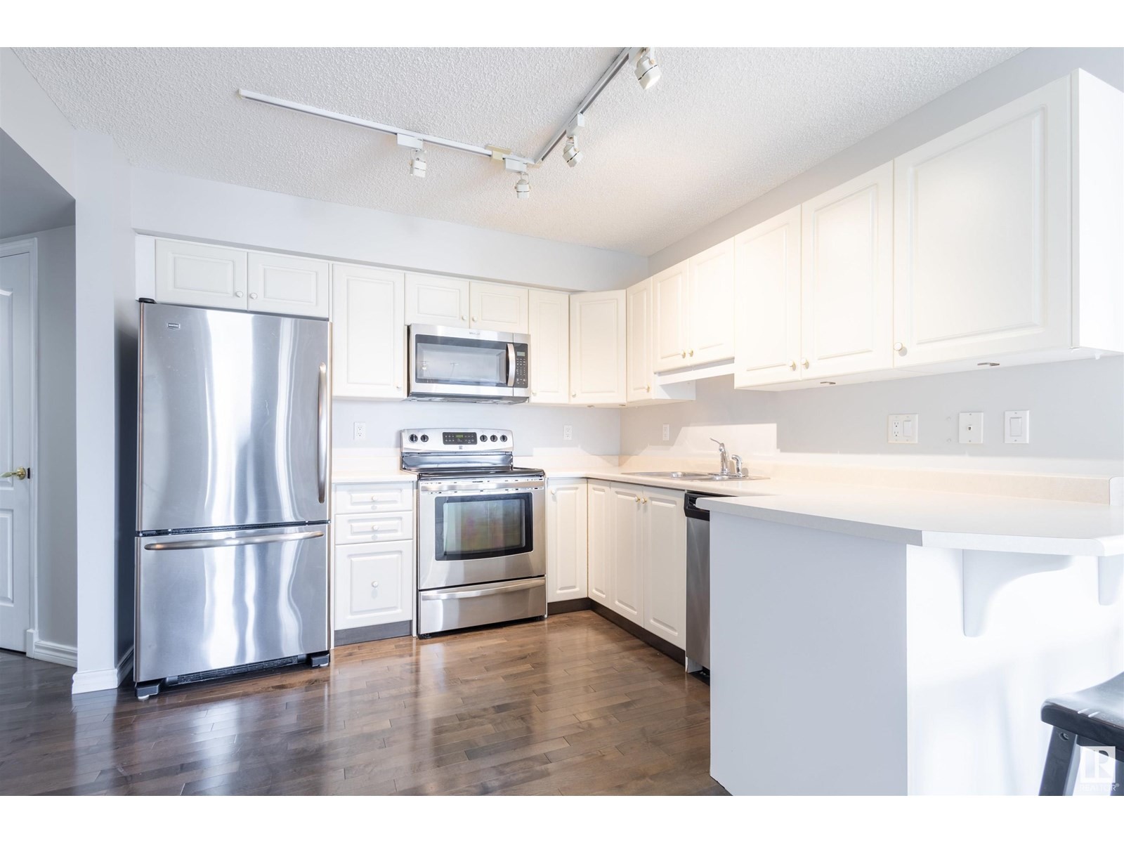












#1101 10649 SASKATCHEWAN DR NW

,
Edmonton,




Alberta
T6E6S8

