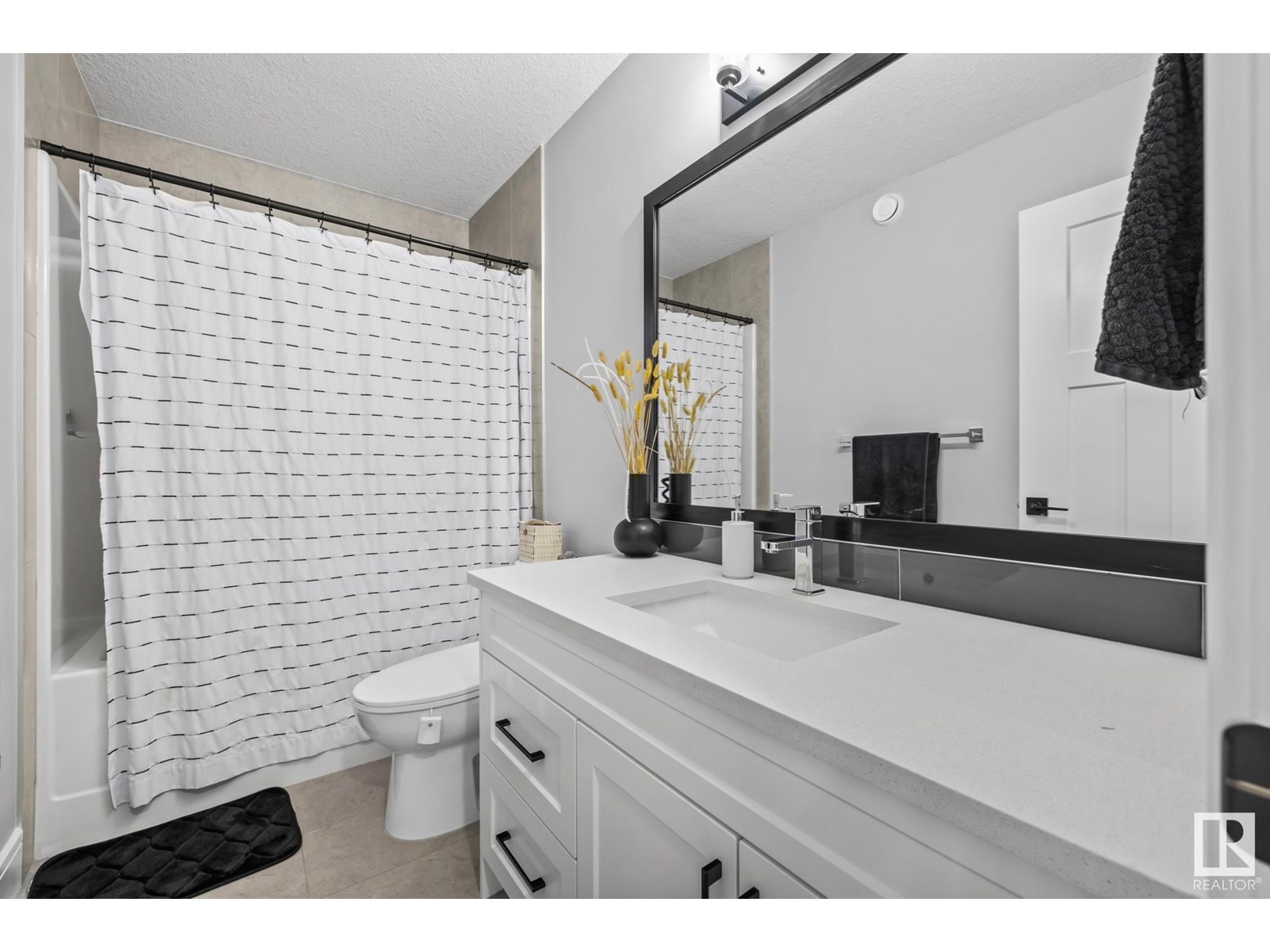 












318 WEST HAVEN DR

,
Leduc,




Alberta
T9E1B6

