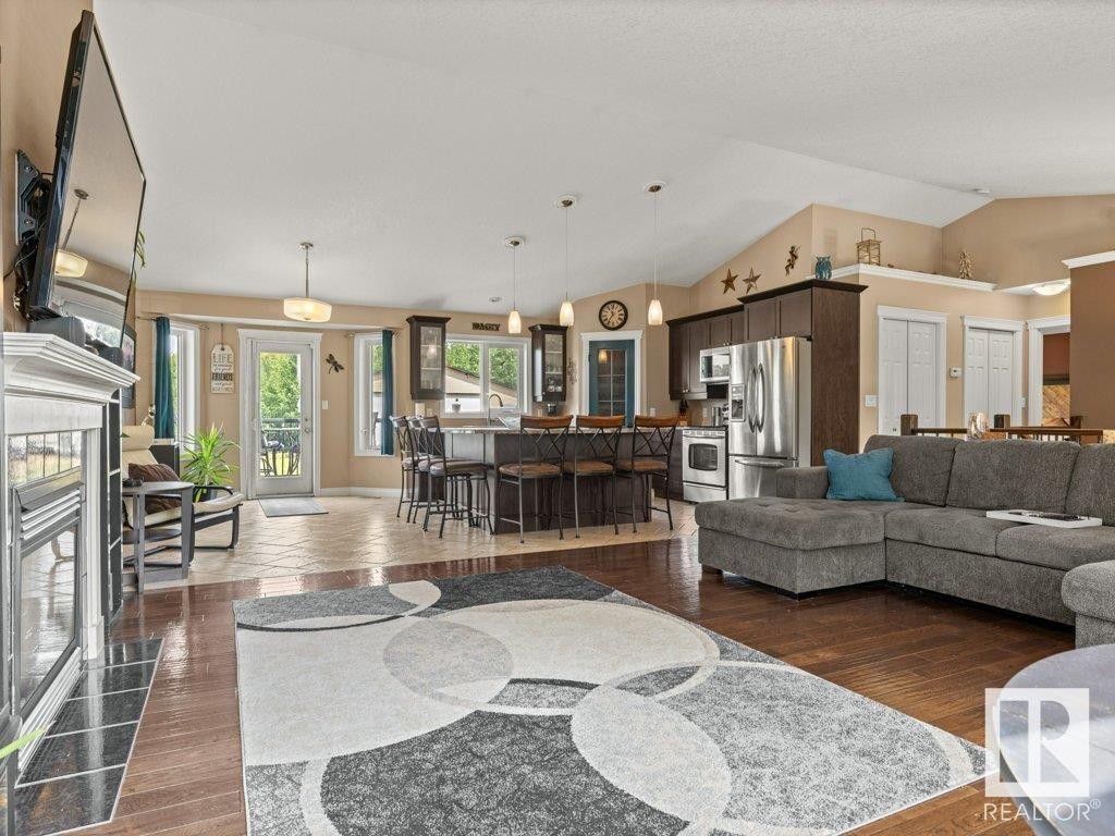 












42 51219 Range Road 195

,
Rural Beaver County,




Alberta
T0B4J1

