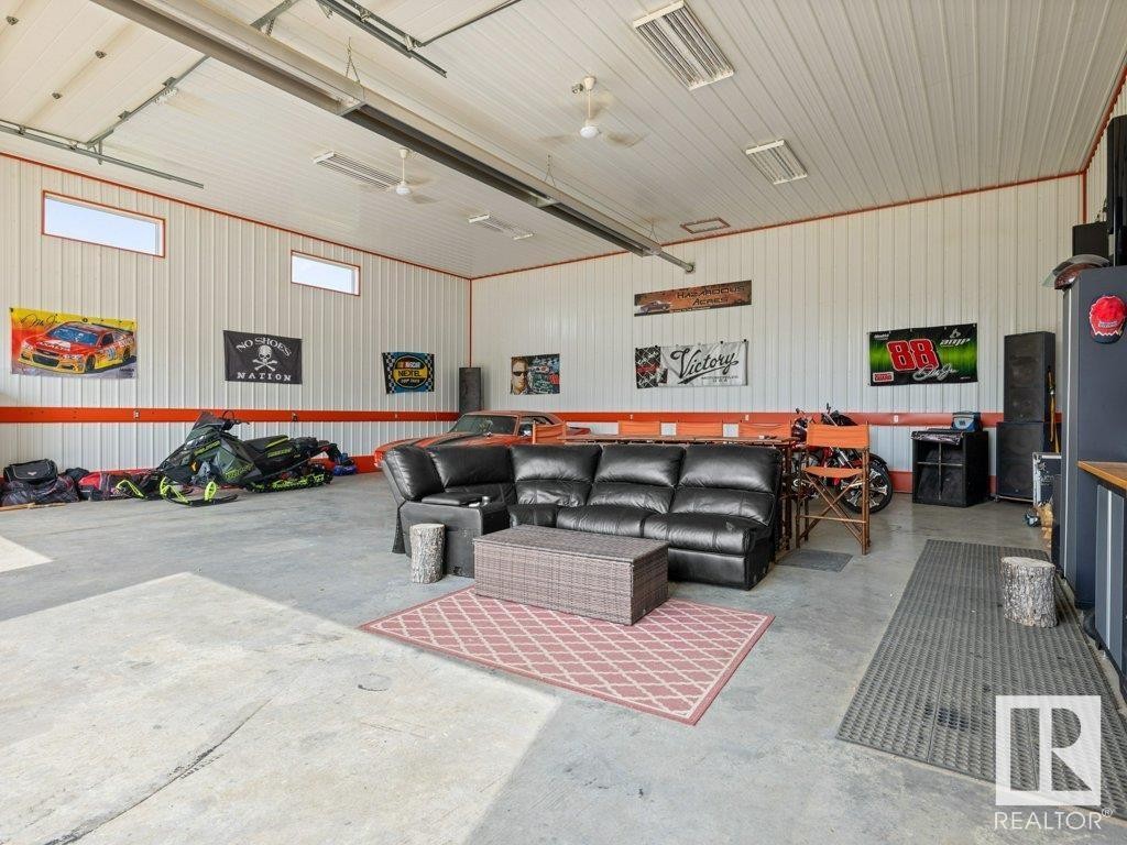 












42 51219 Range Road 195

,
Rural Beaver County,




Alberta
T0B4J1

