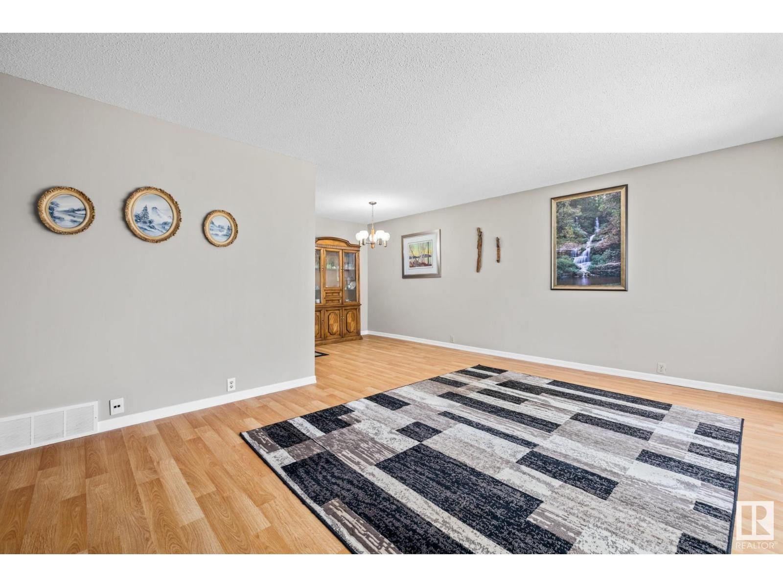












66 GREER CR

,
St. Albert,




Alberta
T8N1T8

