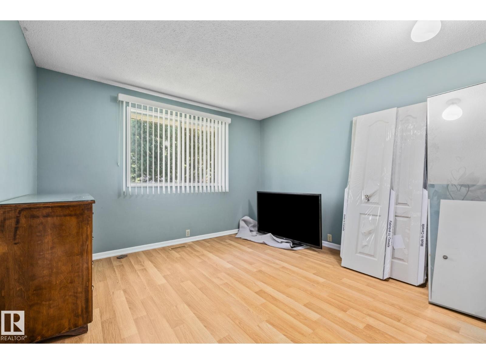 












66 GREER CR

,
St. Albert,




Alberta
T8N1T8

