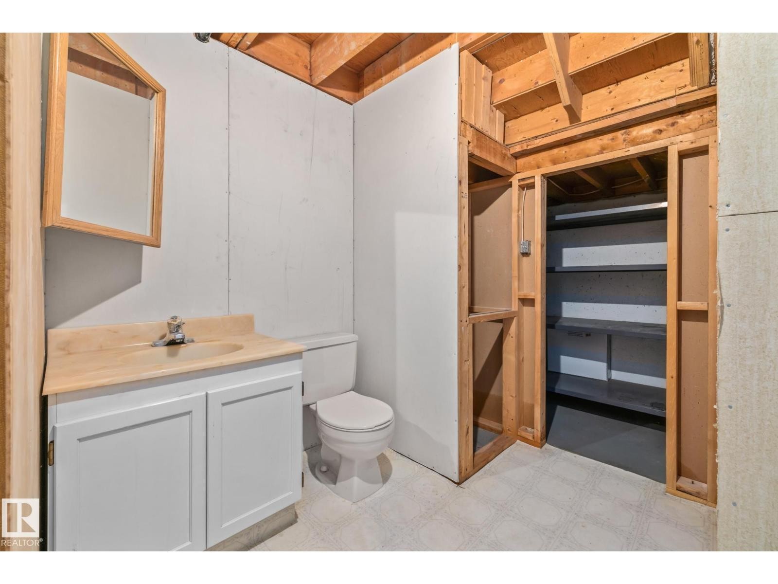 












66 GREER CR

,
St. Albert,




Alberta
T8N1T8

