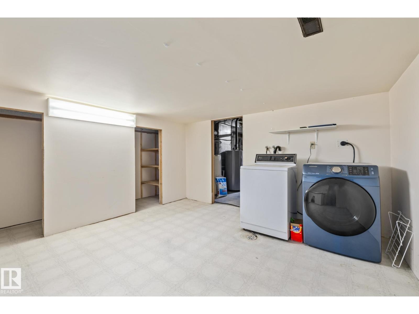 












66 GREER CR

,
St. Albert,




Alberta
T8N1T8

