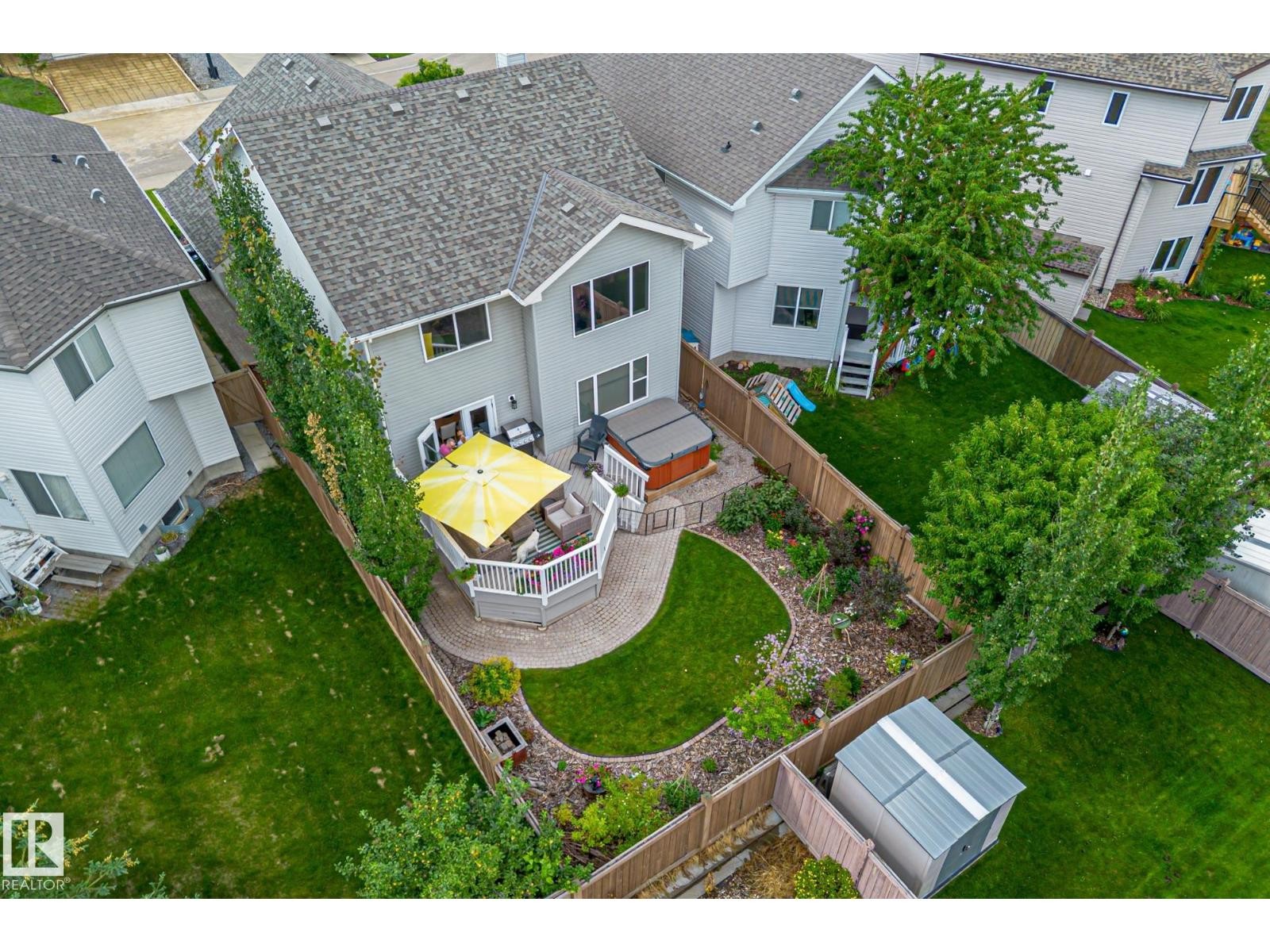












121 HAYWARD CR NW

,
Edmonton,




Alberta
T6R3G3


