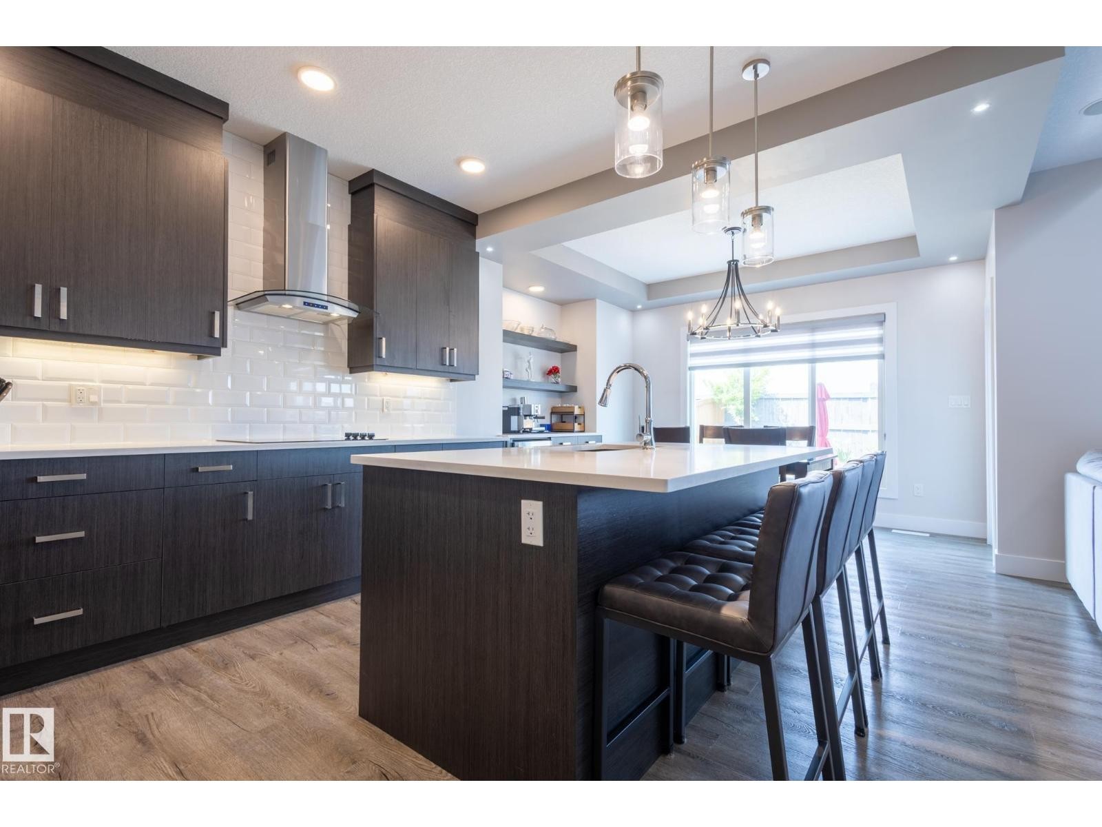 












7432 174 AV NW

,
Edmonton,




Alberta
T5Z0J7

