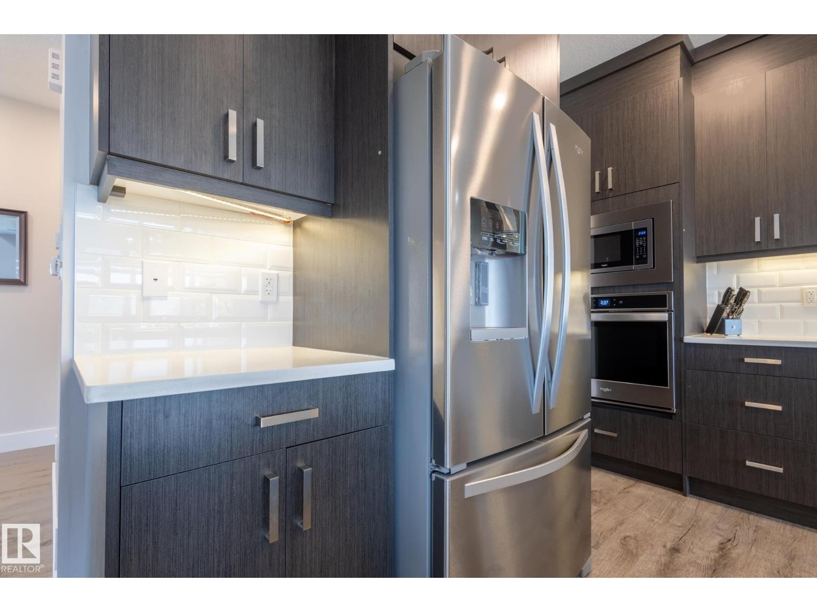 












7432 174 AV NW

,
Edmonton,




Alberta
T5Z0J7

