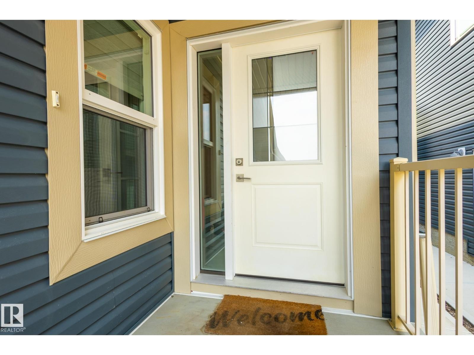 












7432 174 AV NW

,
Edmonton,




Alberta
T5Z0J7

