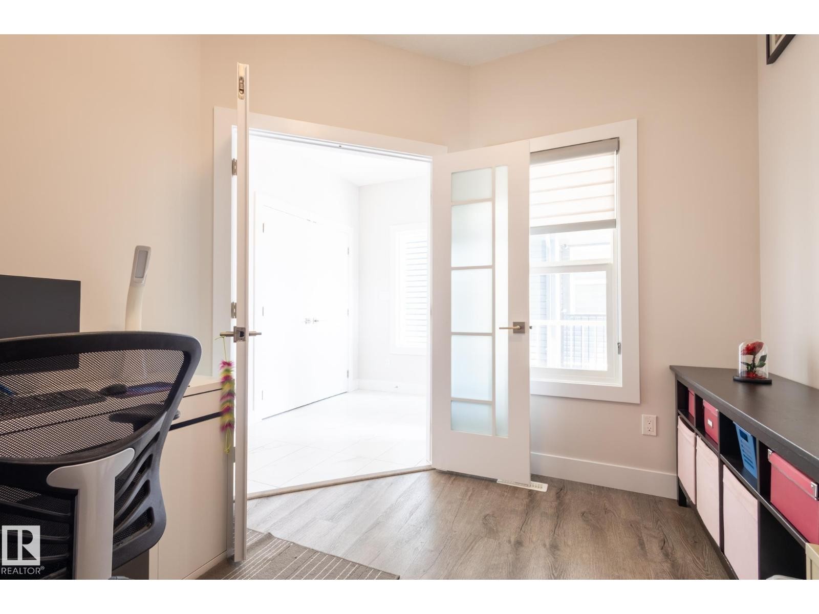












7432 174 AV NW

,
Edmonton,




Alberta
T5Z0J7

