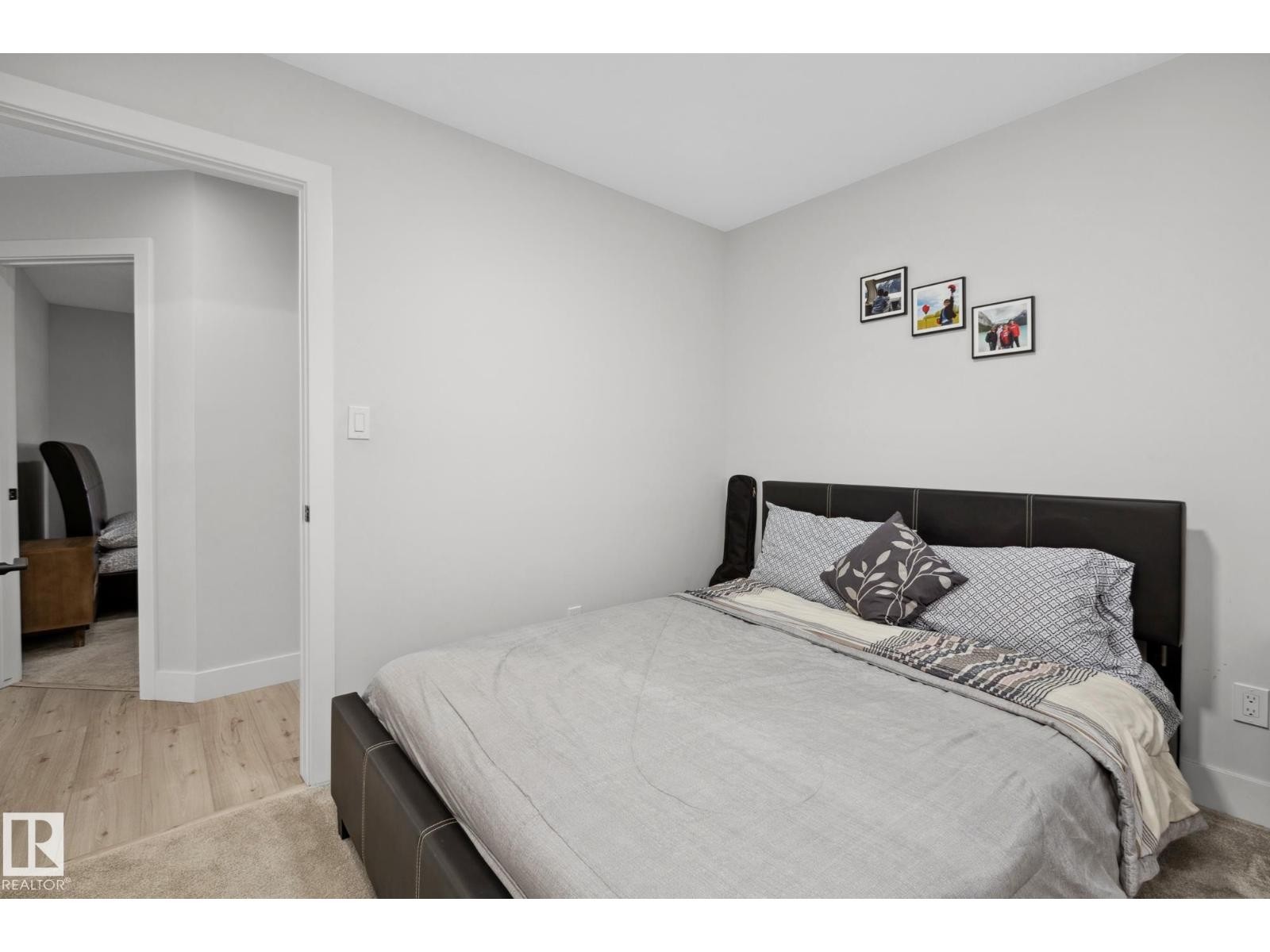 












18204 94 ST NW

,
Edmonton,




Alberta
T5Z0G6

