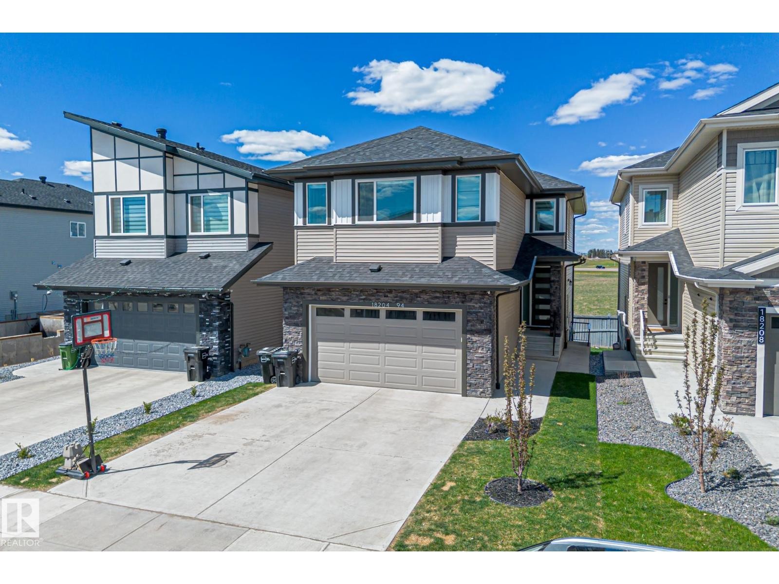 












18204 94 ST NW

,
Edmonton,




Alberta
T5Z0G6

