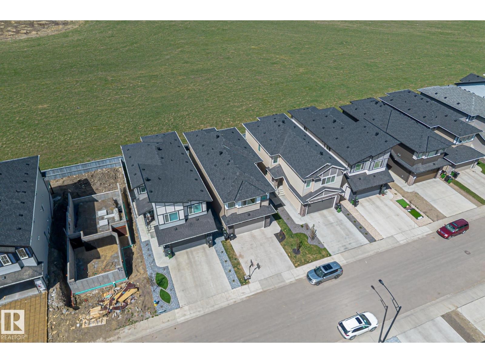 












18204 94 ST NW

,
Edmonton,




Alberta
T5Z0G6


