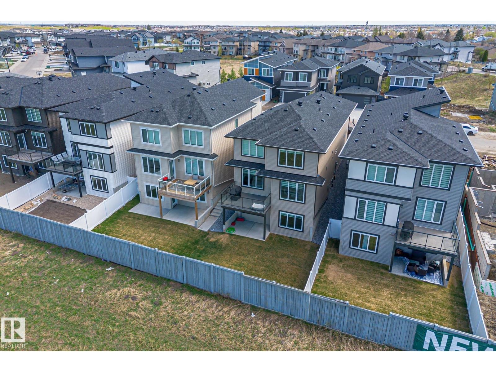 












18204 94 ST NW

,
Edmonton,




Alberta
T5Z0G6

