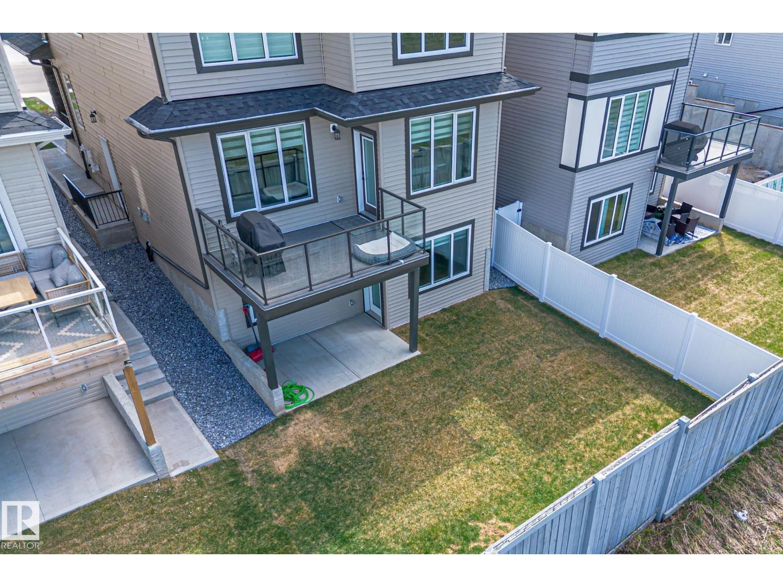 












18204 94 ST NW

,
Edmonton,




Alberta
T5Z0G6

