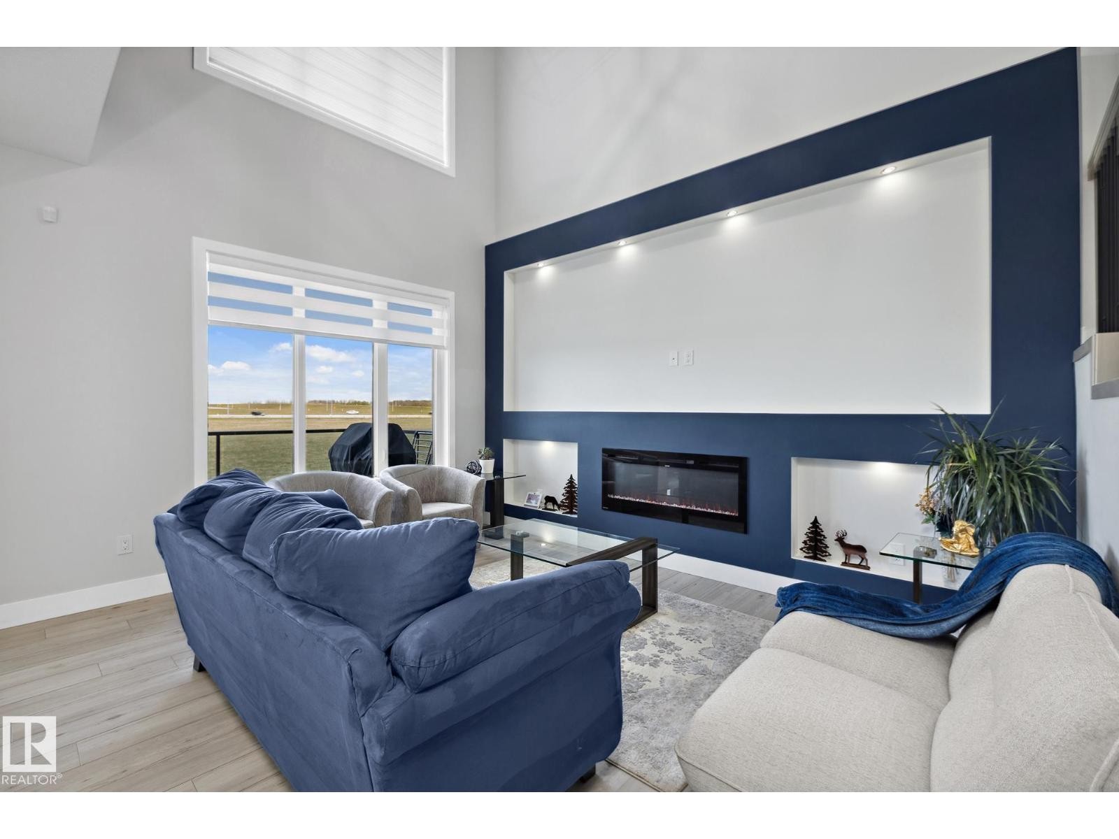 












18204 94 ST NW

,
Edmonton,




Alberta
T5Z0G6

