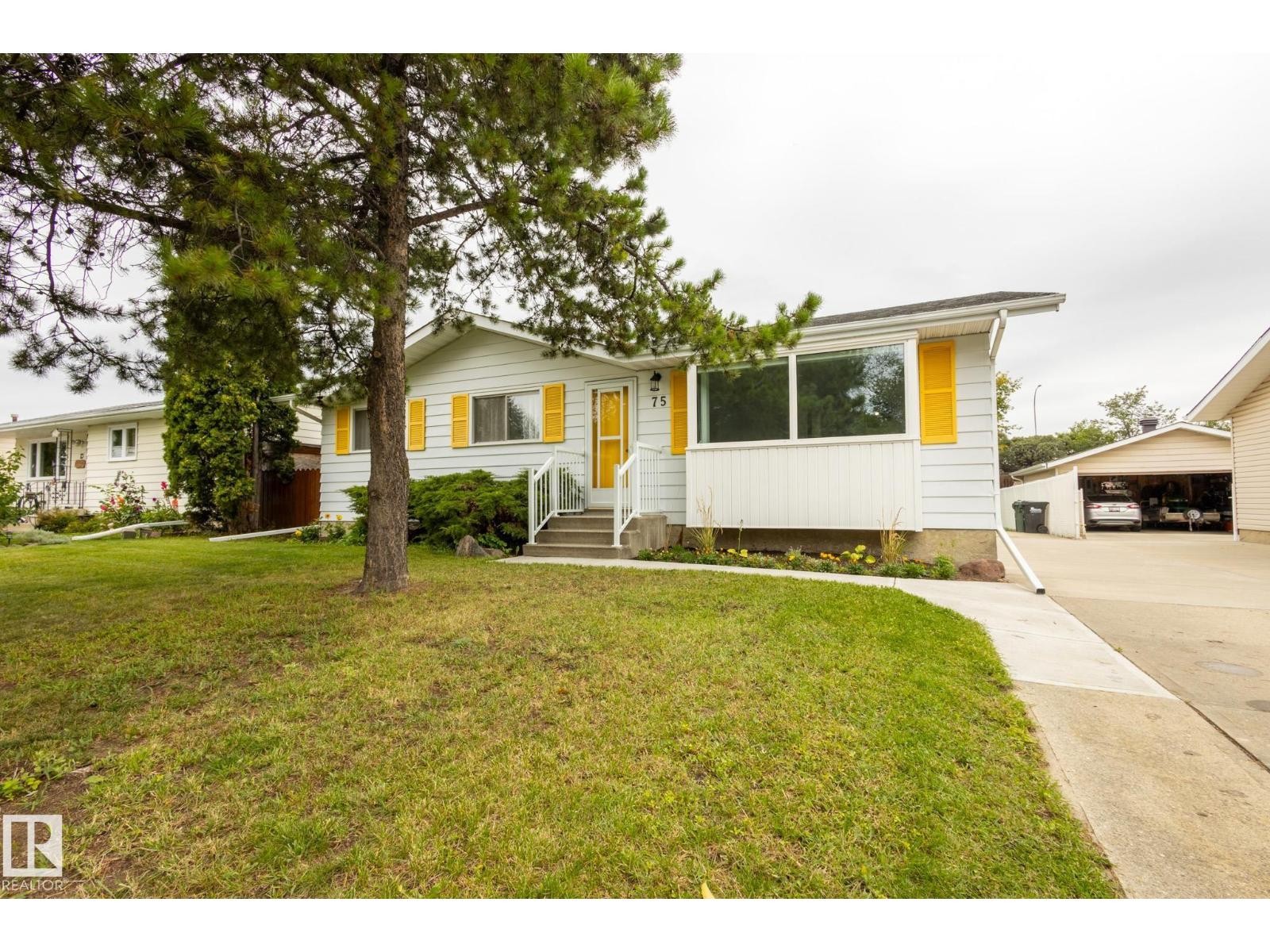 












75 MARION DR

,
Sherwood Park,




Alberta
T8A2G8

