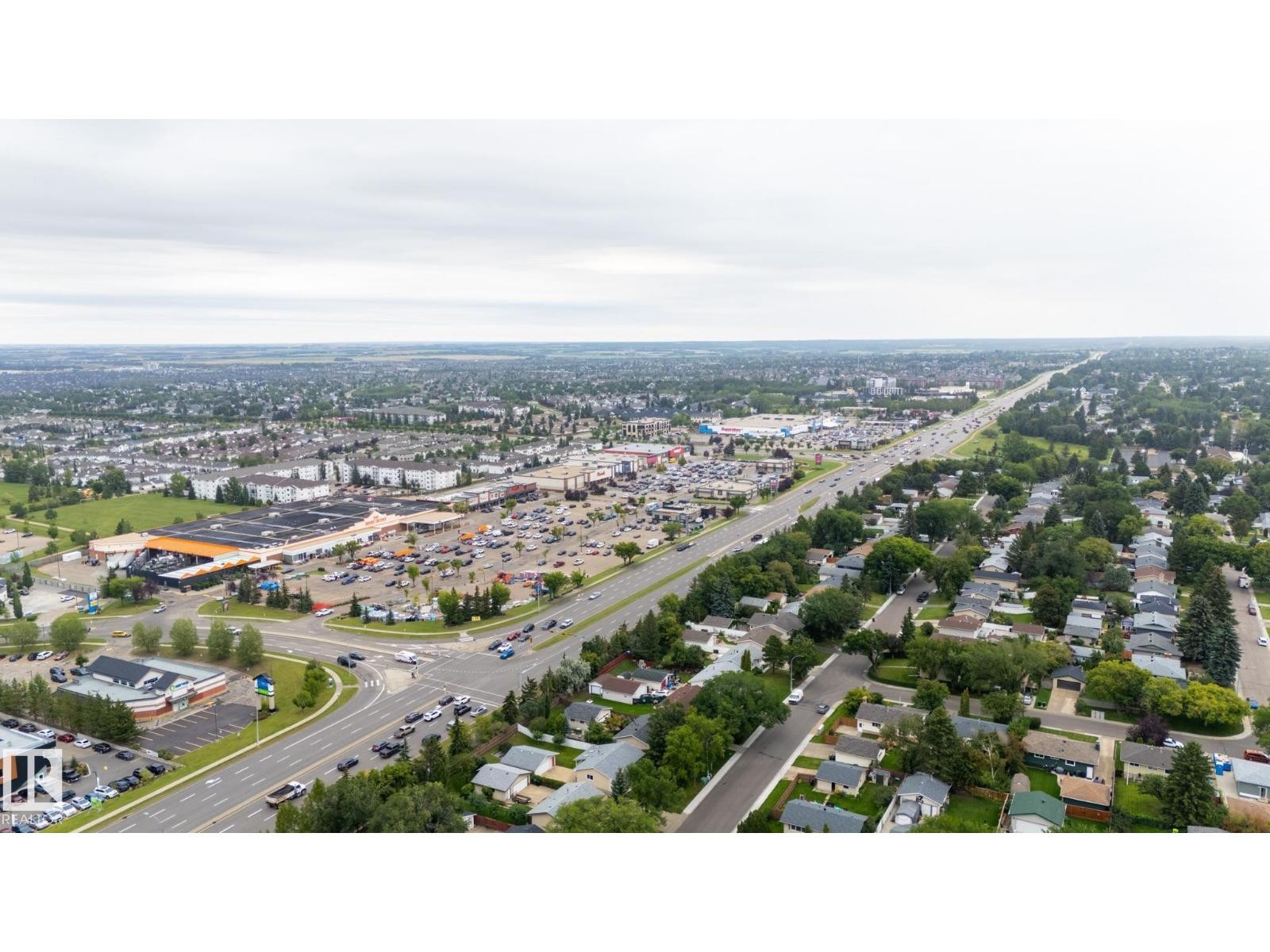 












75 MARION DR

,
Sherwood Park,




Alberta
T8A2G8

