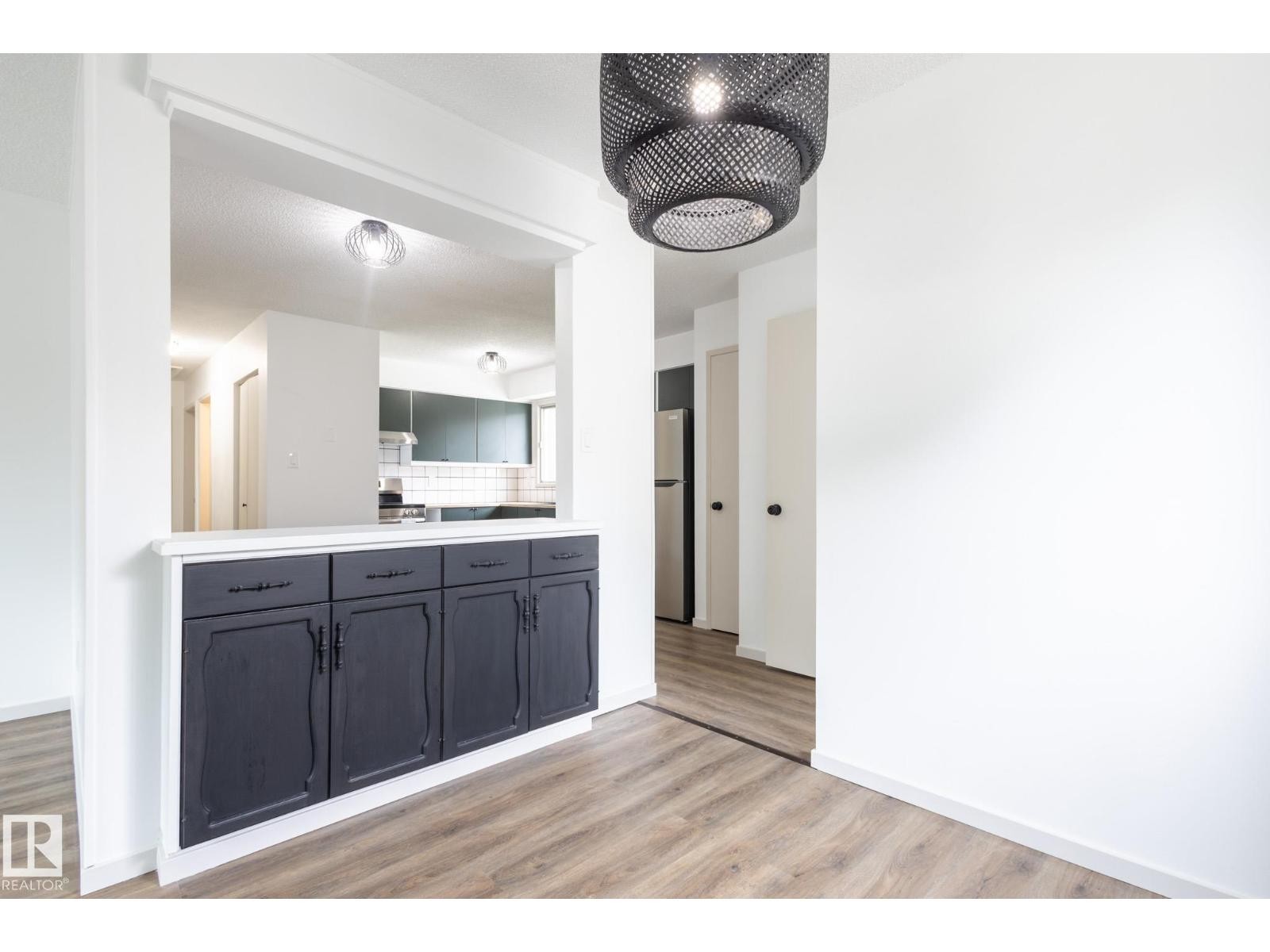 












75 MARION DR

,
Sherwood Park,




Alberta
T8A2G8

