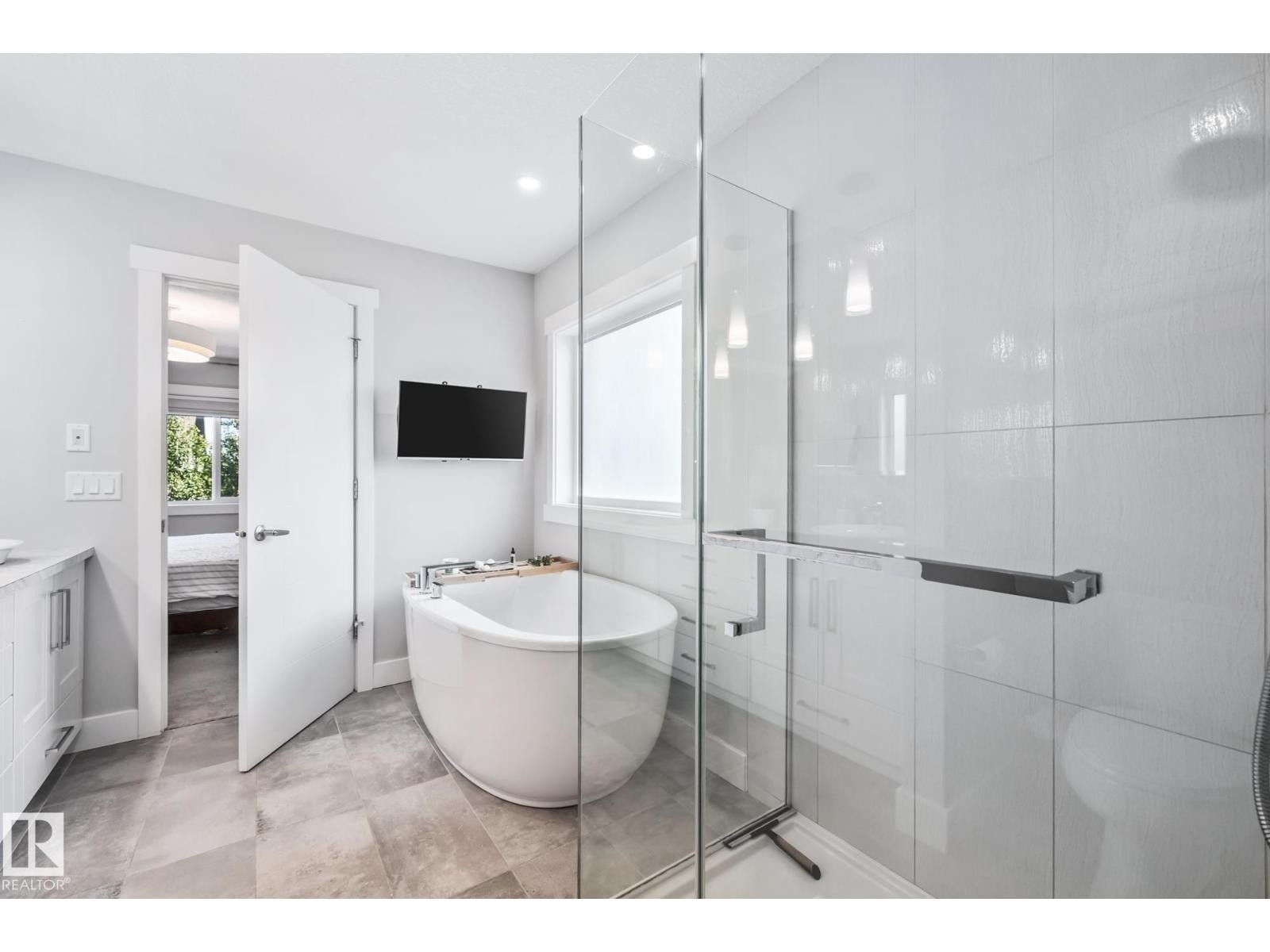 












15 ELISE PL

,
St. Albert,




Alberta
T8N7P5

