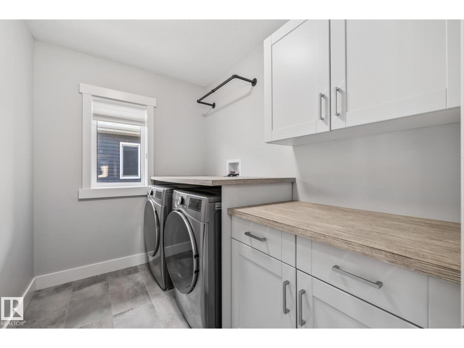 












15 ELISE PL

,
St. Albert,




Alberta
T8N7P5


