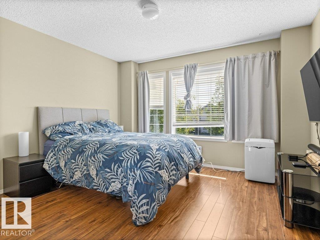 












28 BETHEL DR

,
Sherwood Park,




Alberta
T8H2G7


