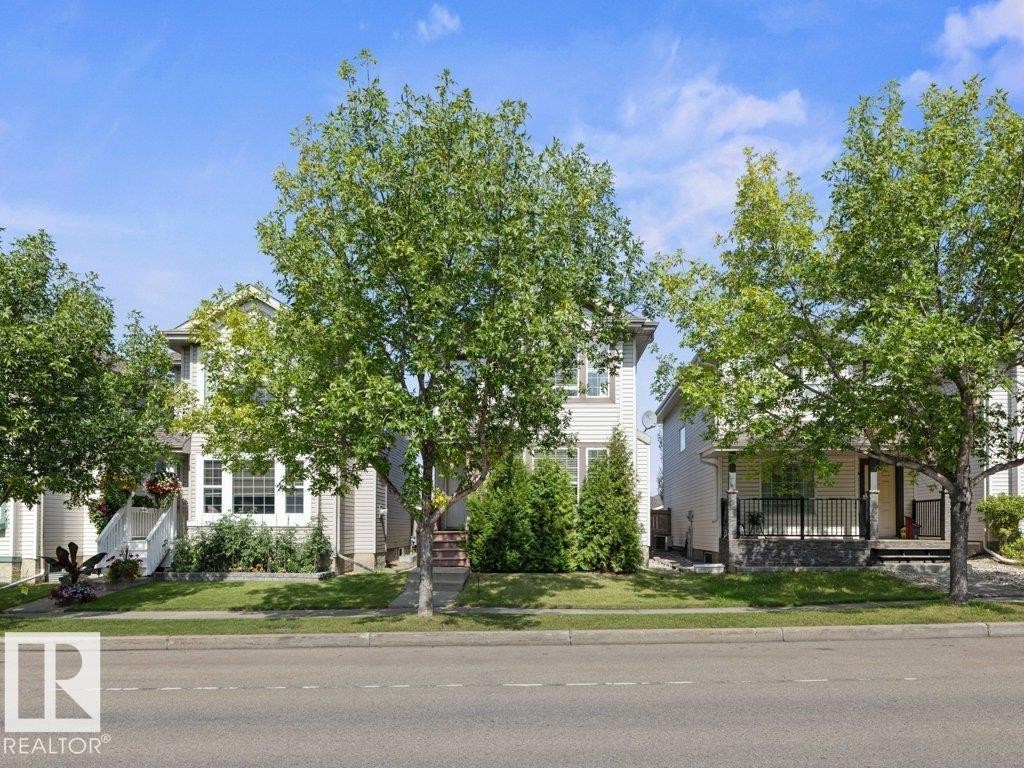 












28 BETHEL DR

,
Sherwood Park,




Alberta
T8H2G7

