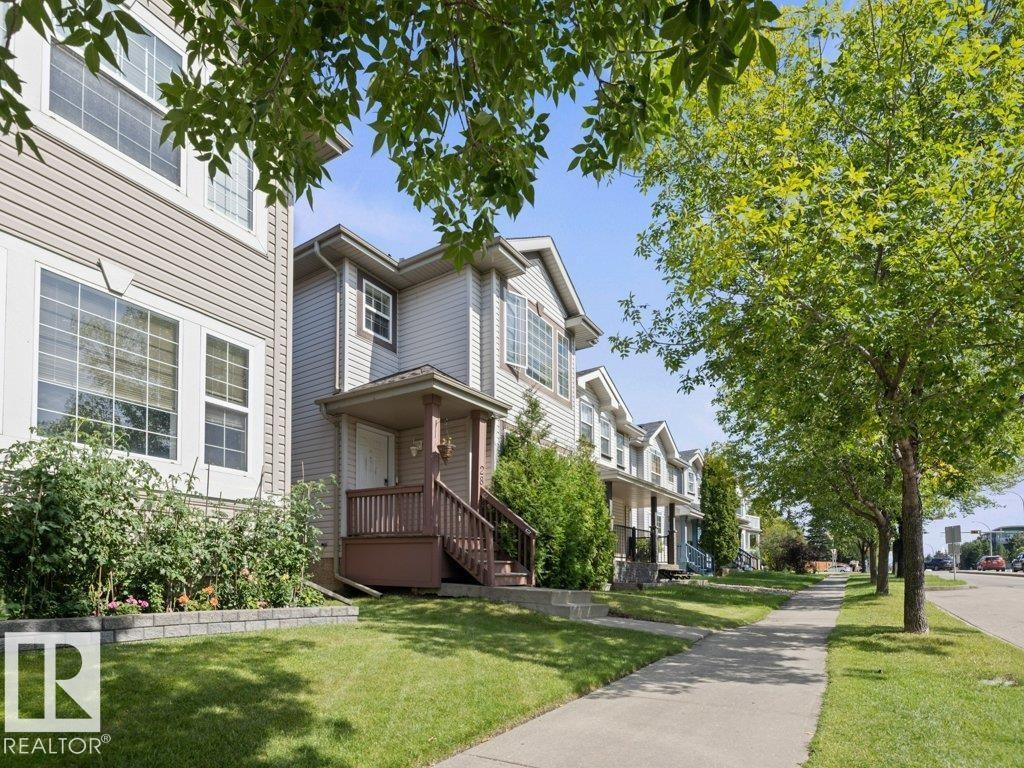 












28 BETHEL DR

,
Sherwood Park,




Alberta
T8H2G7

