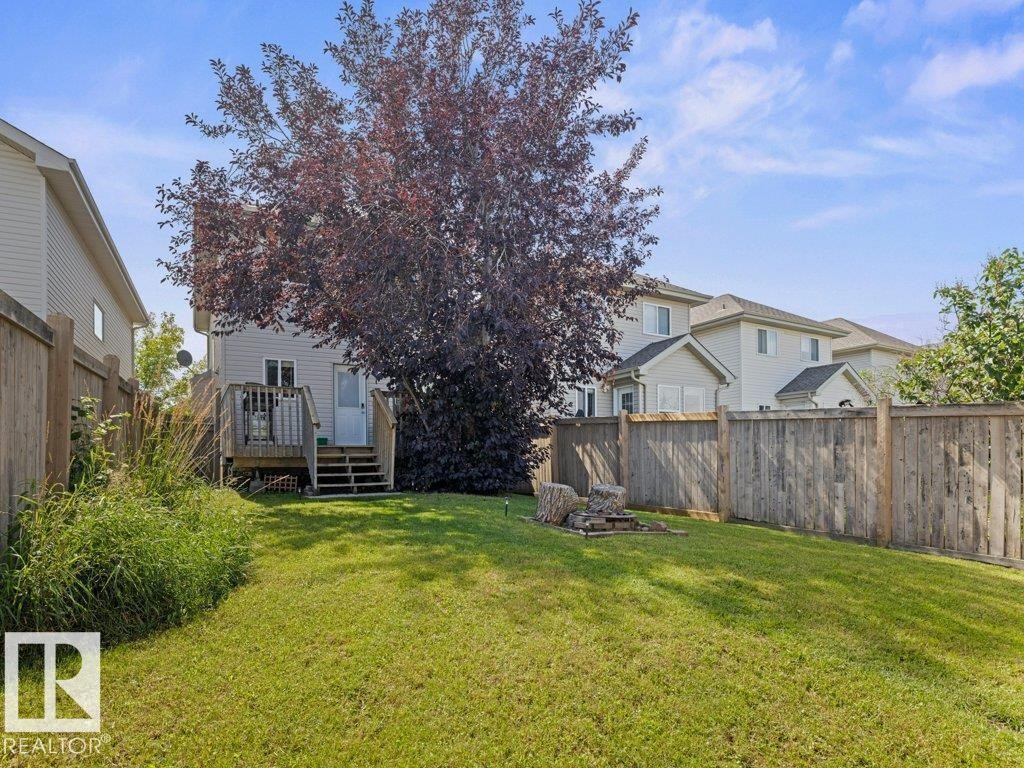 












28 BETHEL DR

,
Sherwood Park,




Alberta
T8H2G7

