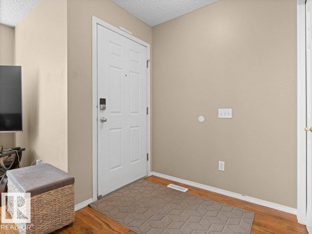 












28 BETHEL DR

,
Sherwood Park,




Alberta
T8H2G7

