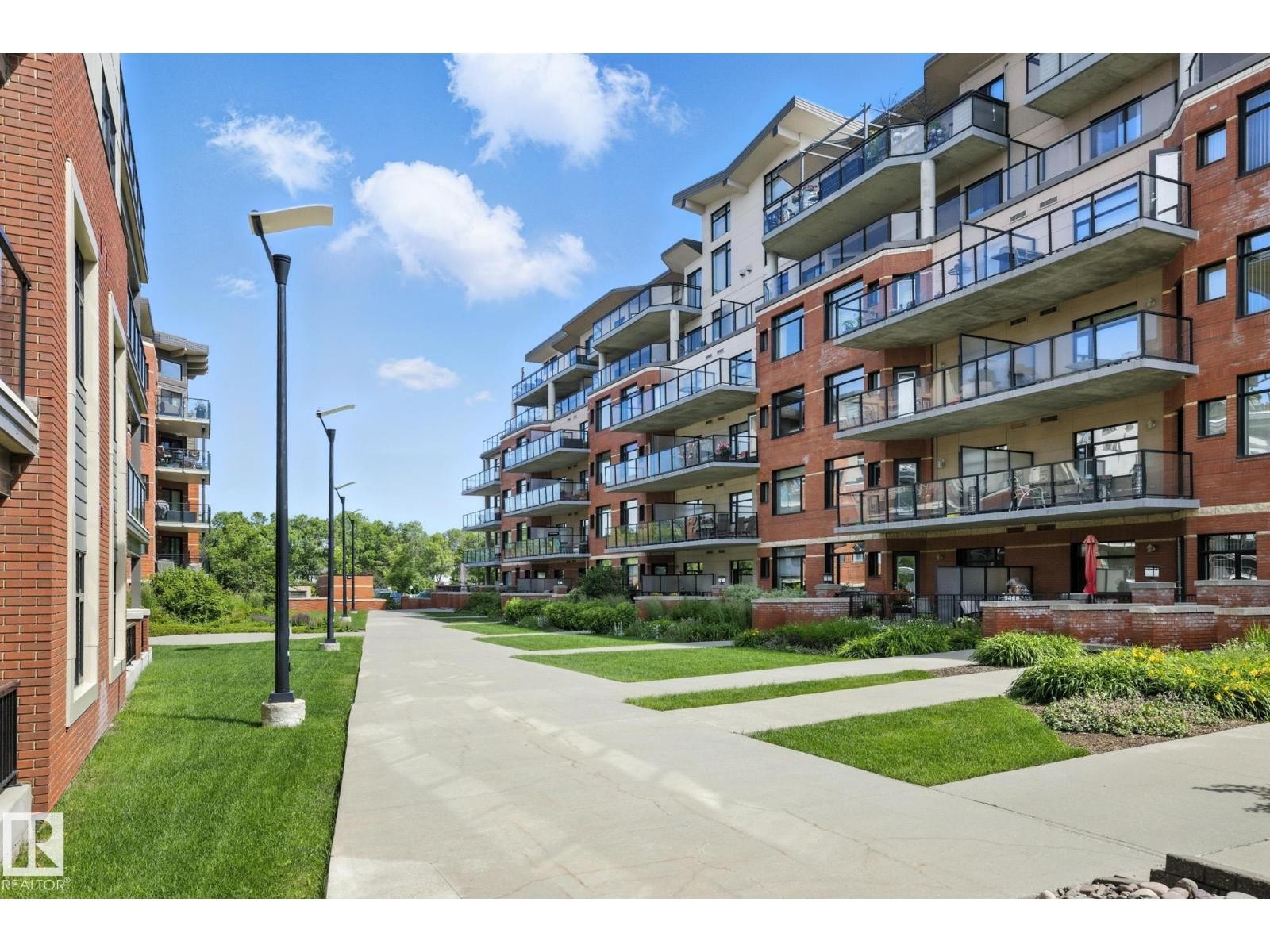 












#407 141 FESTIVAL WY

,
Sherwood Park,




Alberta
T8A3V8

