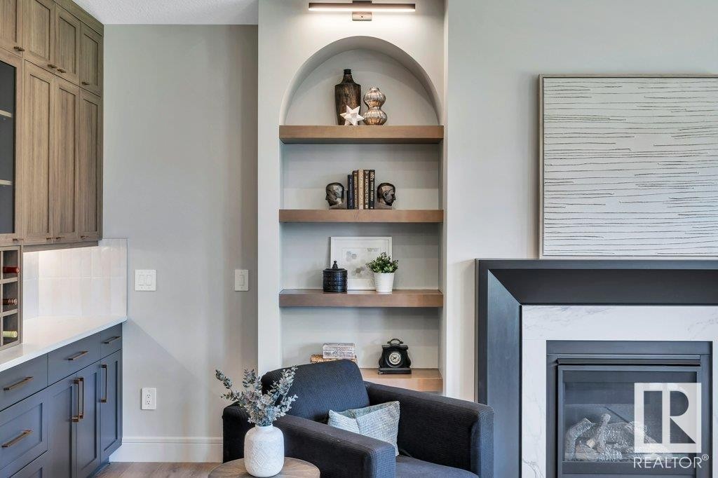 












112 HEMINGWAY CR

,
Spruce Grove,




Alberta
T7X3W3

