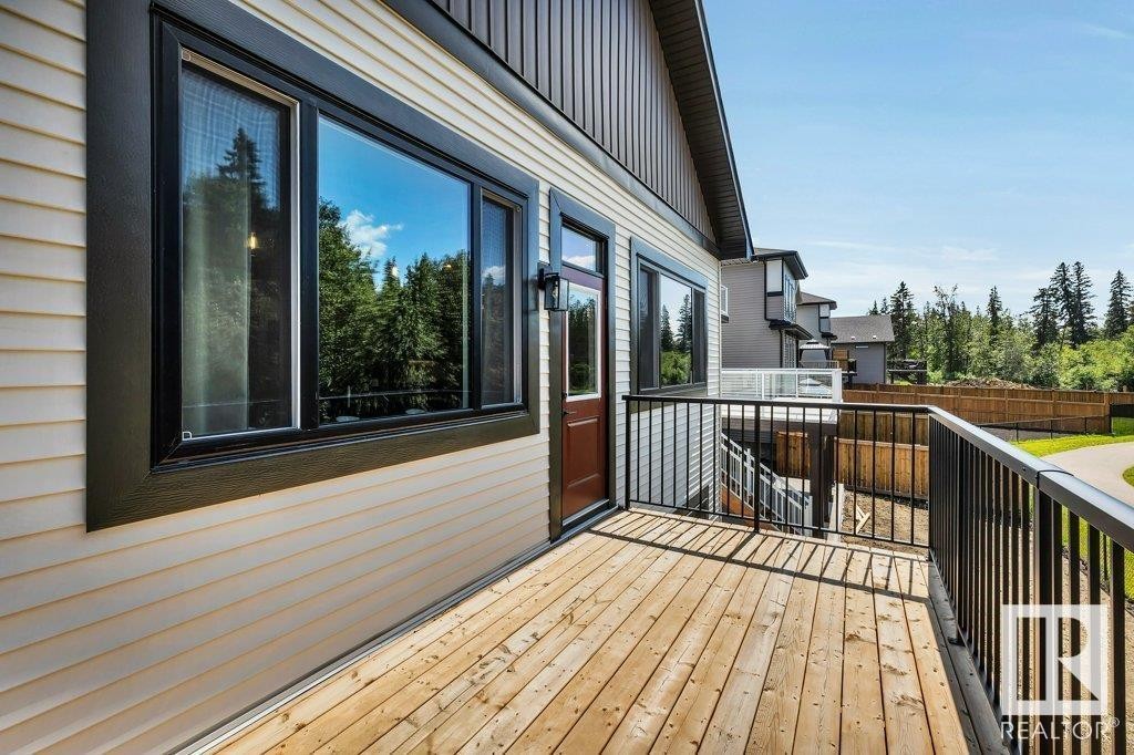 












112 HEMINGWAY CR

,
Spruce Grove,




Alberta
T7X3W3

