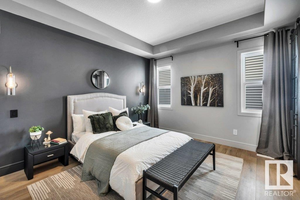 












112 HEMINGWAY CR

,
Spruce Grove,




Alberta
T7X3W3

