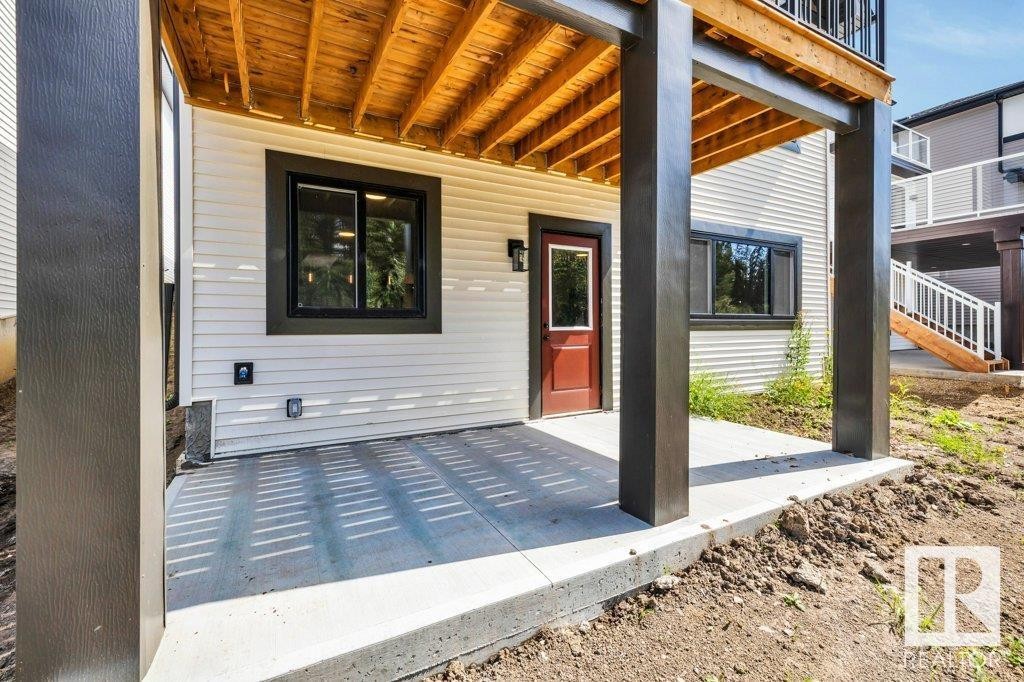 












112 HEMINGWAY CR

,
Spruce Grove,




Alberta
T7X3W3

