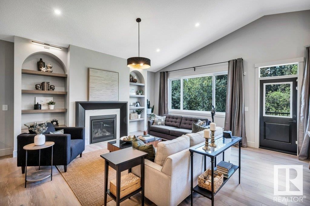 












112 HEMINGWAY CR

,
Spruce Grove,




Alberta
T7X3W3

