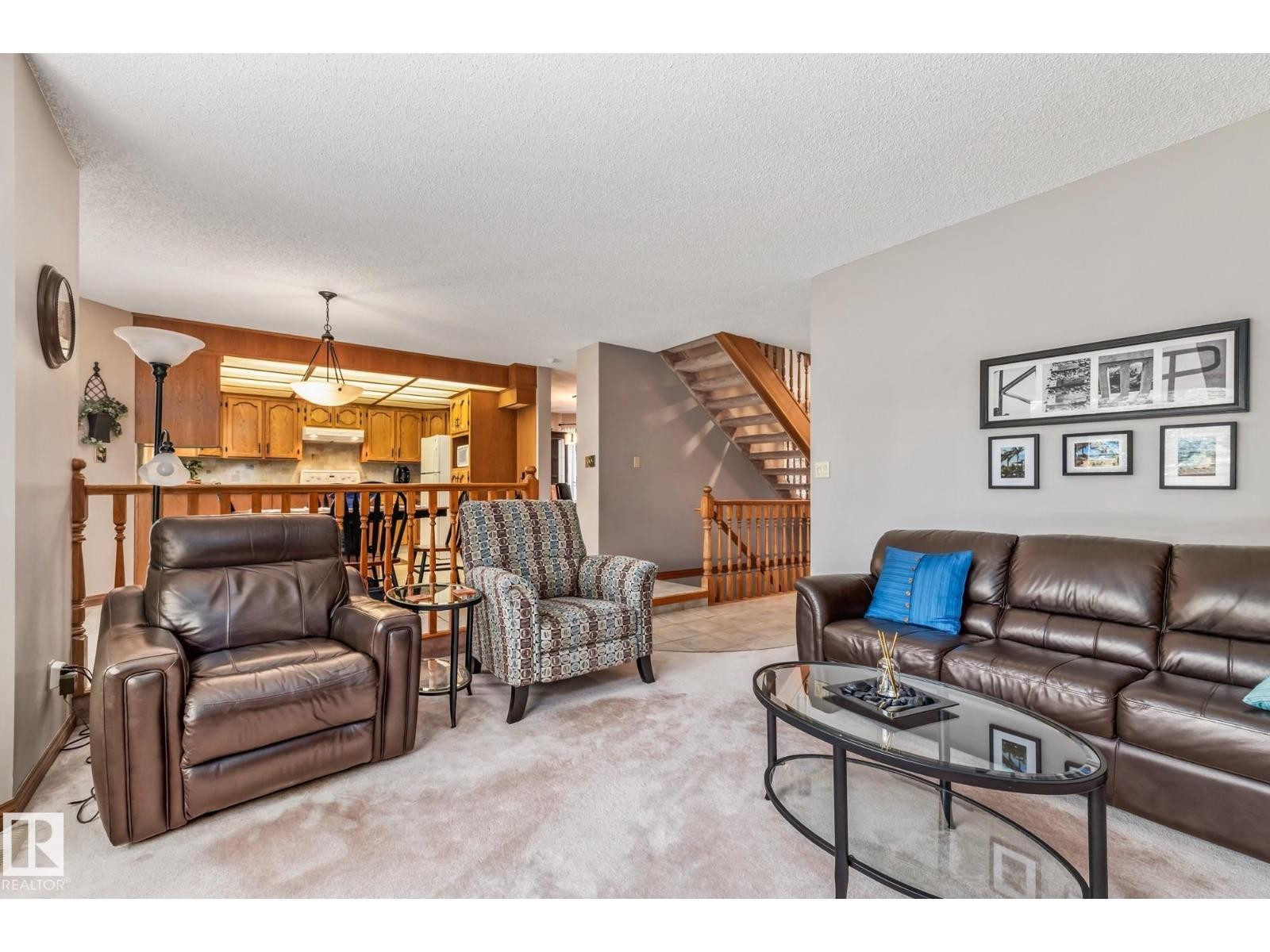 












3 Durand PL

,
St. Albert,




Alberta
T8N4V5

