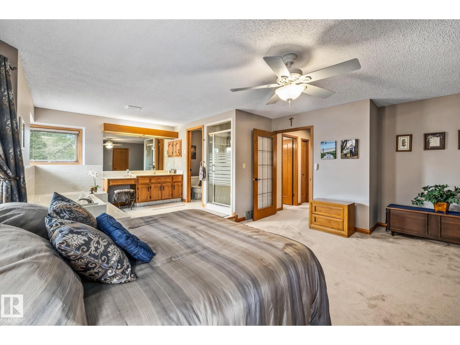












3 Durand PL

,
St. Albert,




Alberta
T8N4V5

