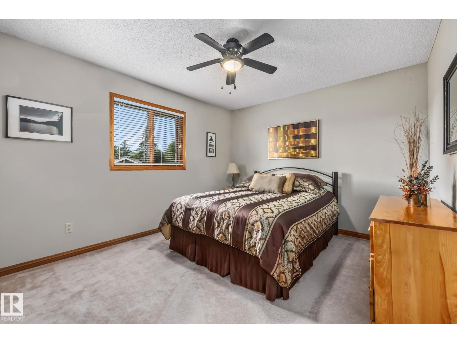 












3 Durand PL

,
St. Albert,




Alberta
T8N4V5

