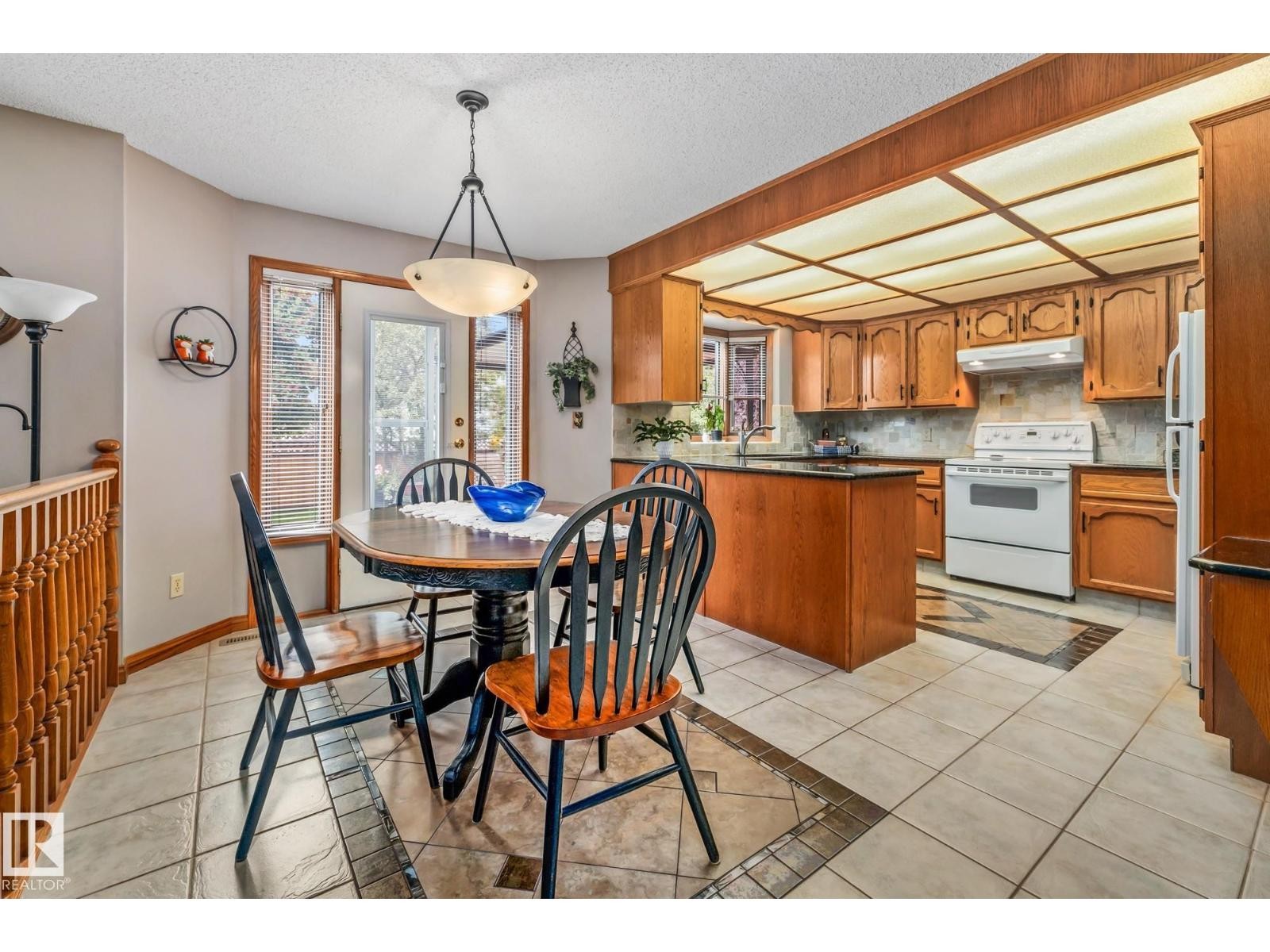 












3 Durand PL

,
St. Albert,




Alberta
T8N4V5

