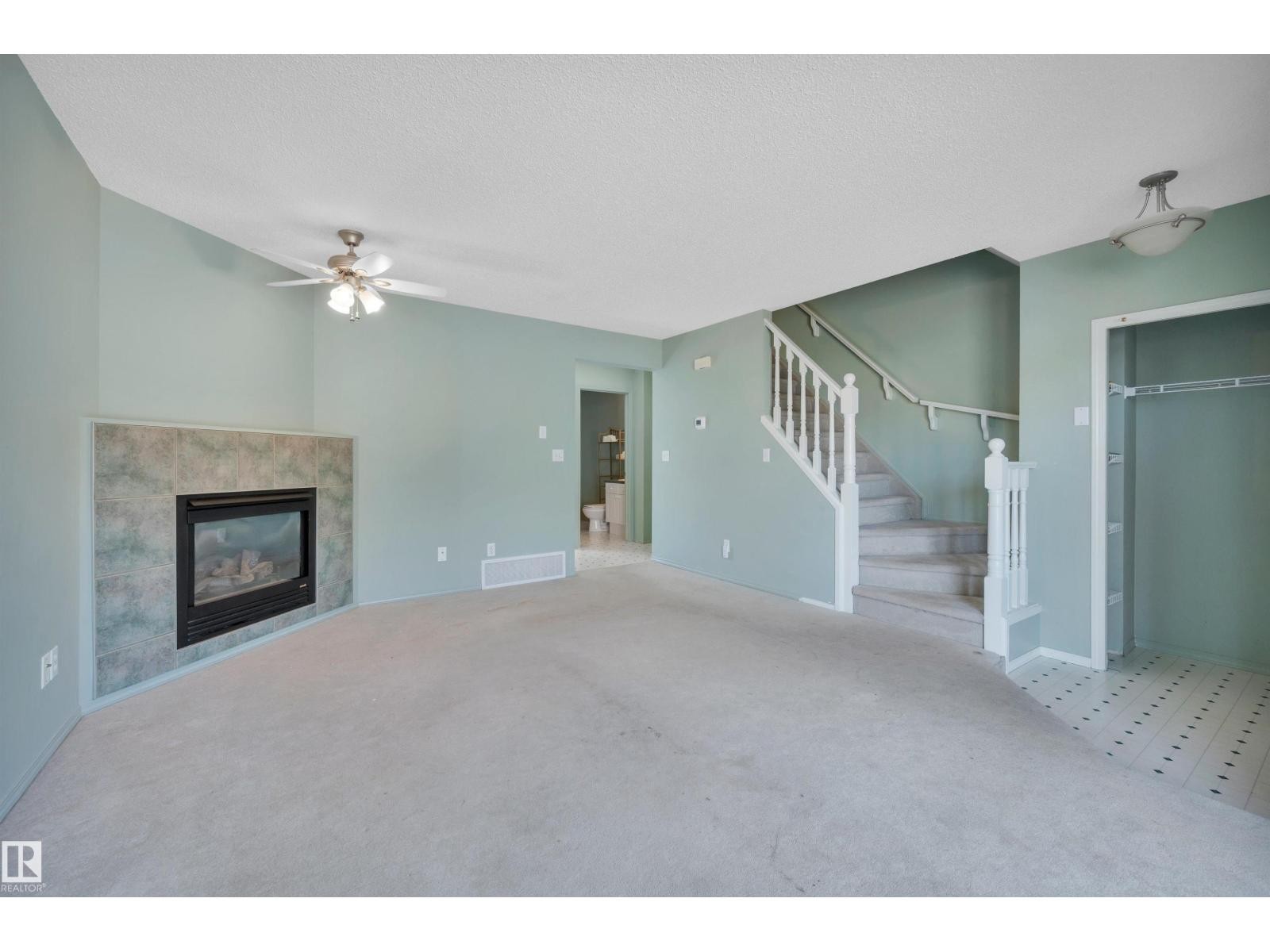 












#3 15128 22 ST NW

,
Edmonton,




Alberta
T5Y2W5


