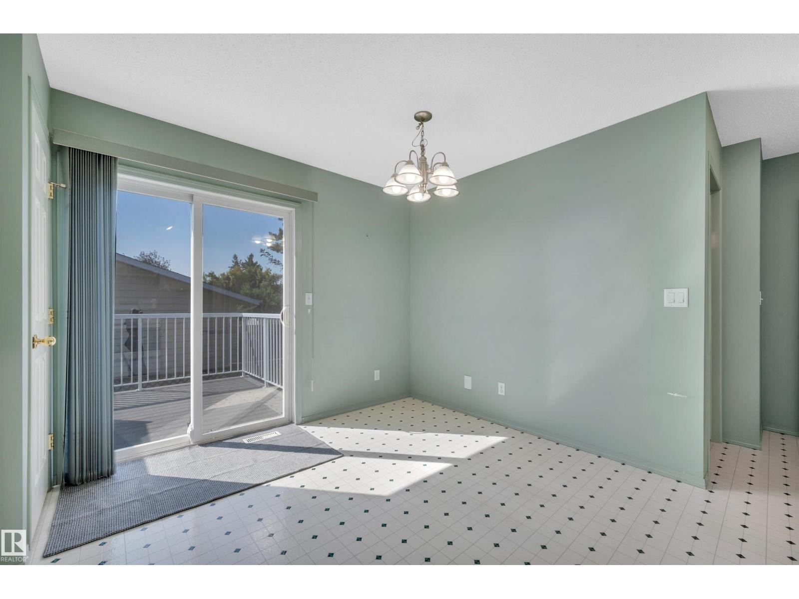 












#3 15128 22 ST NW

,
Edmonton,




Alberta
T5Y2W5

