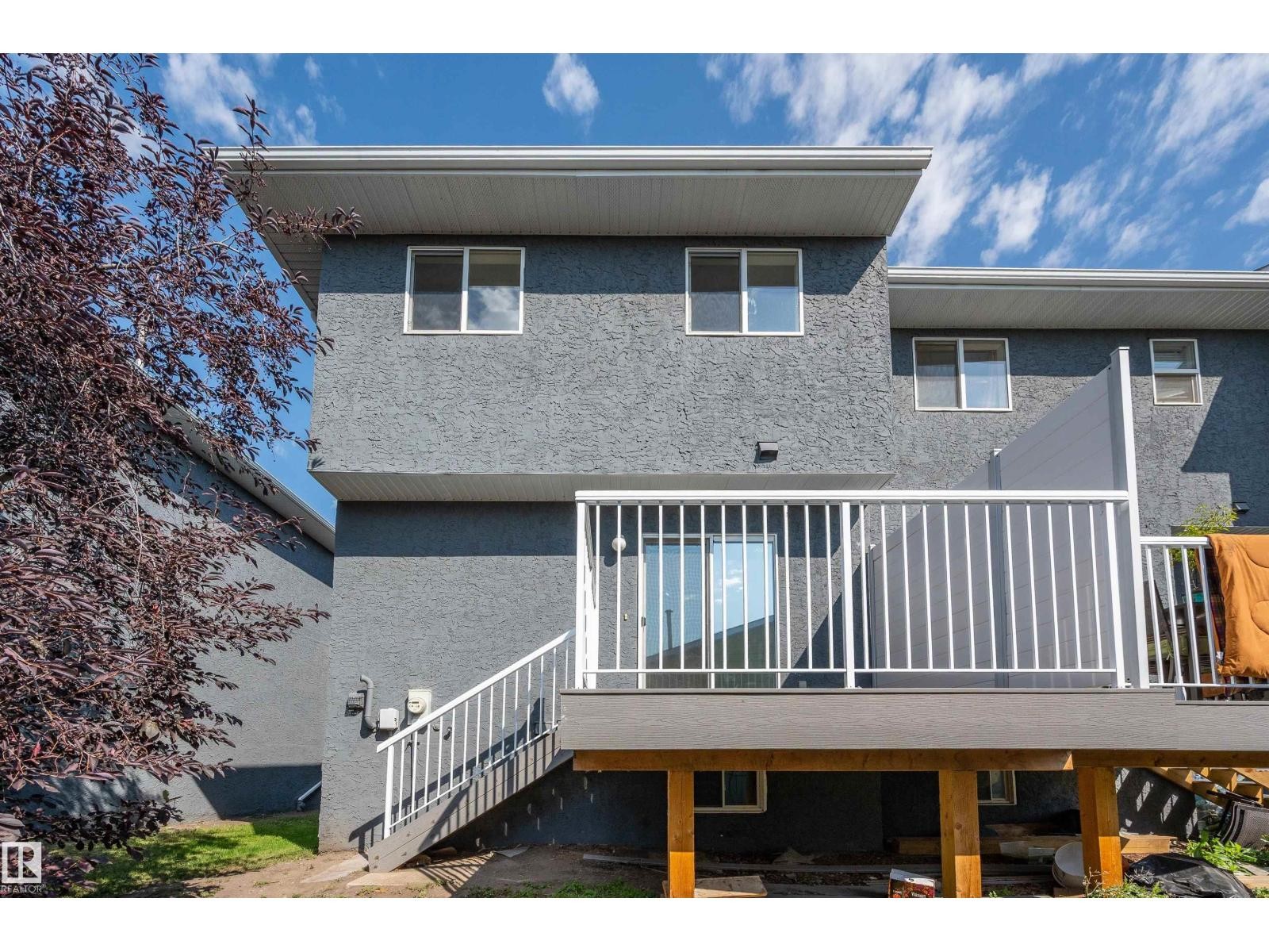 












#3 15128 22 ST NW

,
Edmonton,




Alberta
T5Y2W5

