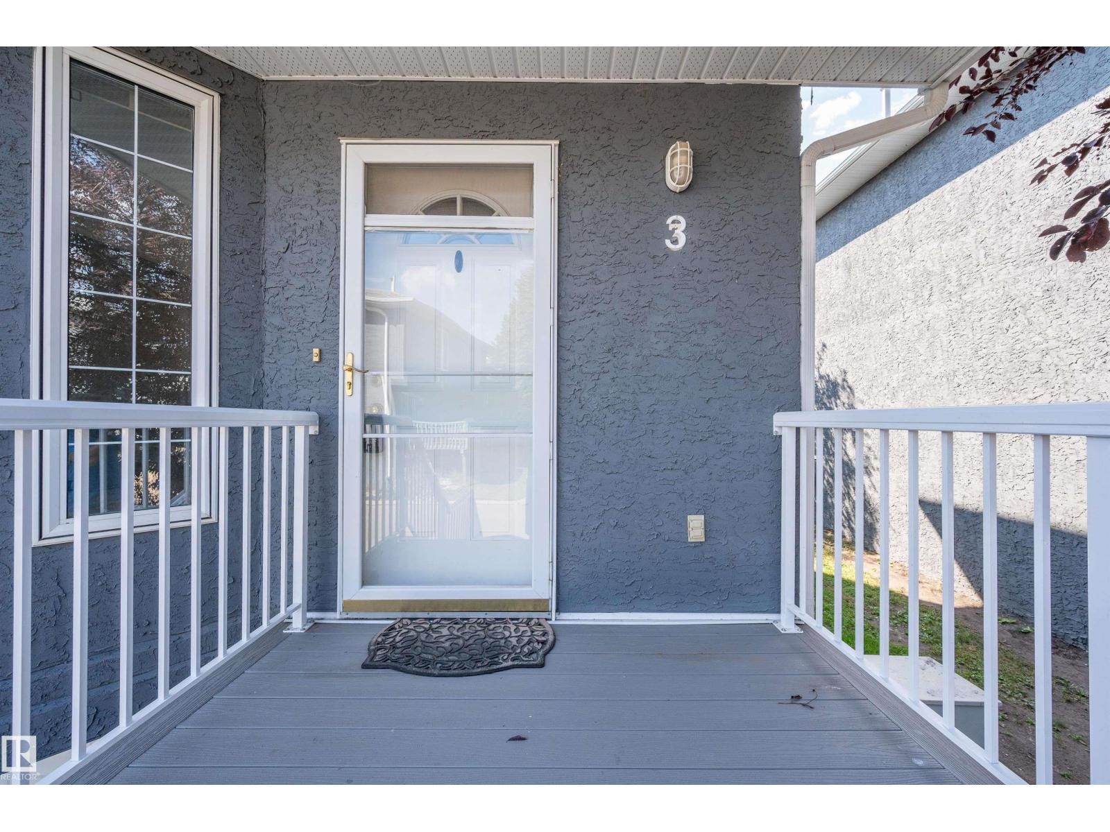












#3 15128 22 ST NW

,
Edmonton,




Alberta
T5Y2W5

