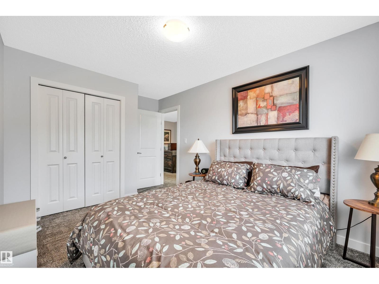 












#46 2004 TRUMPETER WY NW

,
Edmonton,




Alberta
T5S0J9

