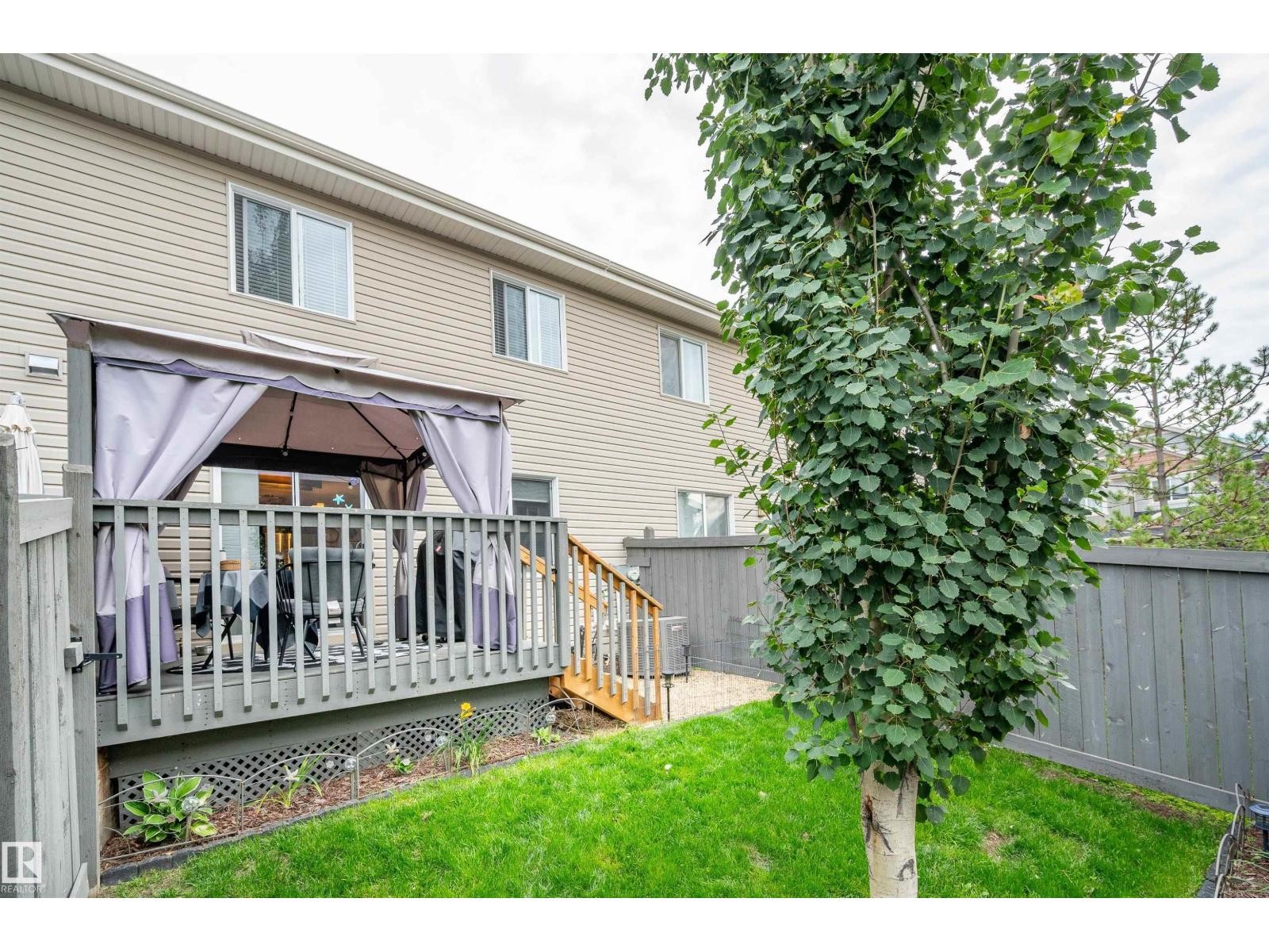 












#46 2004 TRUMPETER WY NW

,
Edmonton,




Alberta
T5S0J9

