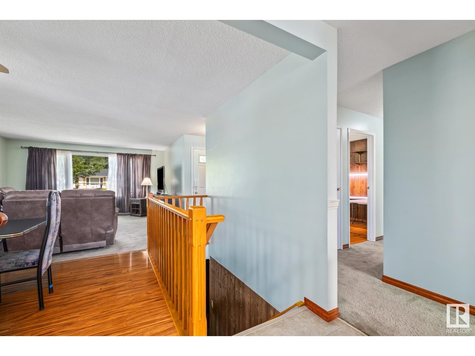 












35 ANDREW CR

,
St. Albert,




Alberta
T8N2V2

