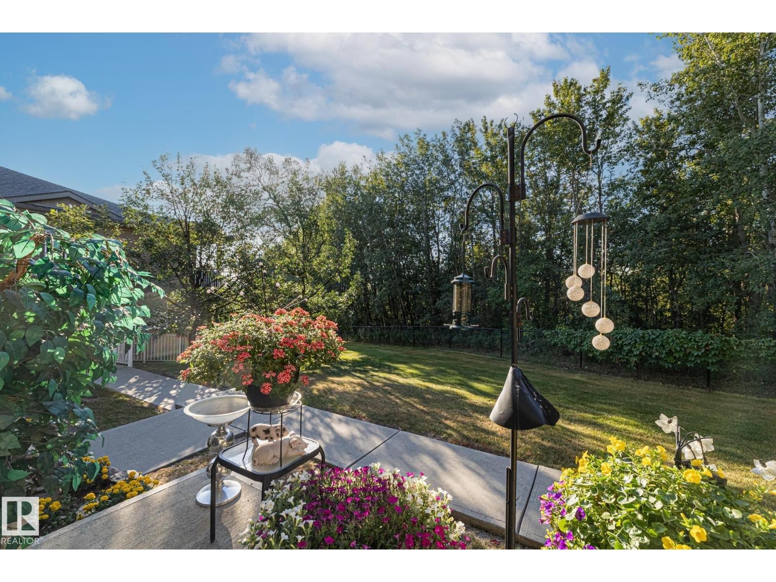 












#34 30 OAK VISTA DR

,
St. Albert,




Alberta
T8N3T1

