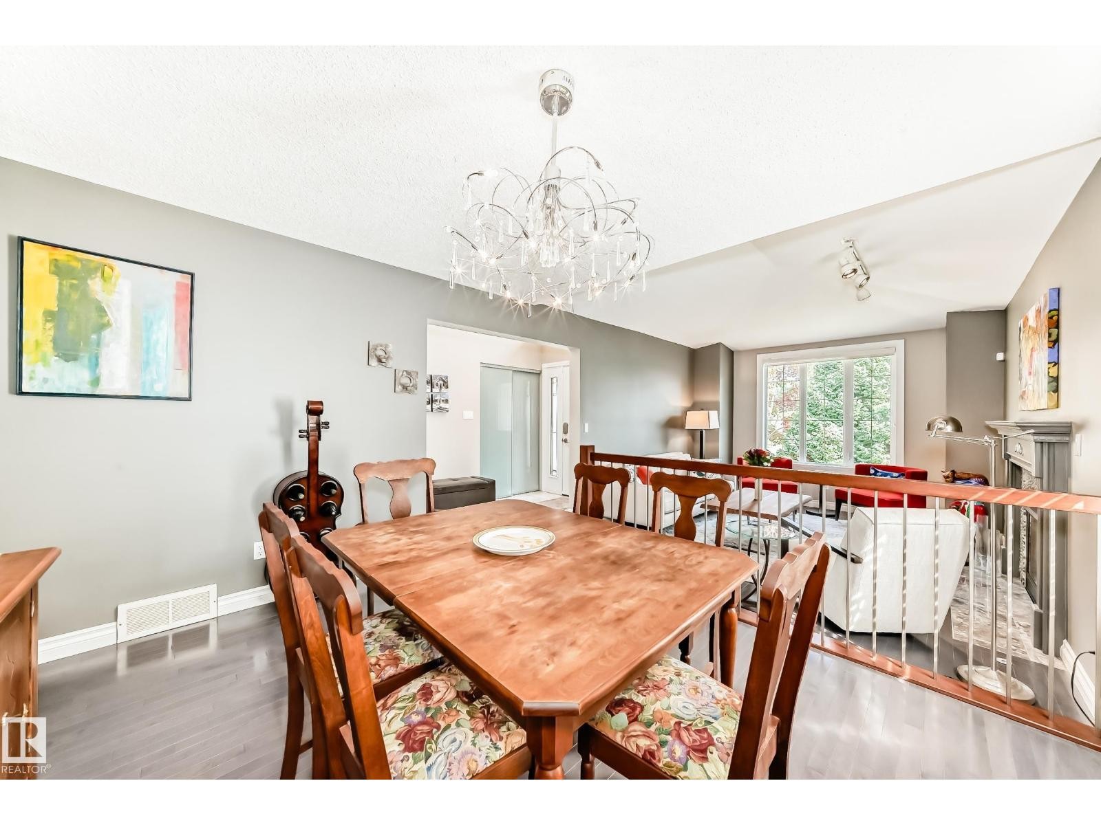 












9 EMPIRE CO

,
St. Albert,




Alberta
T8N5X5

