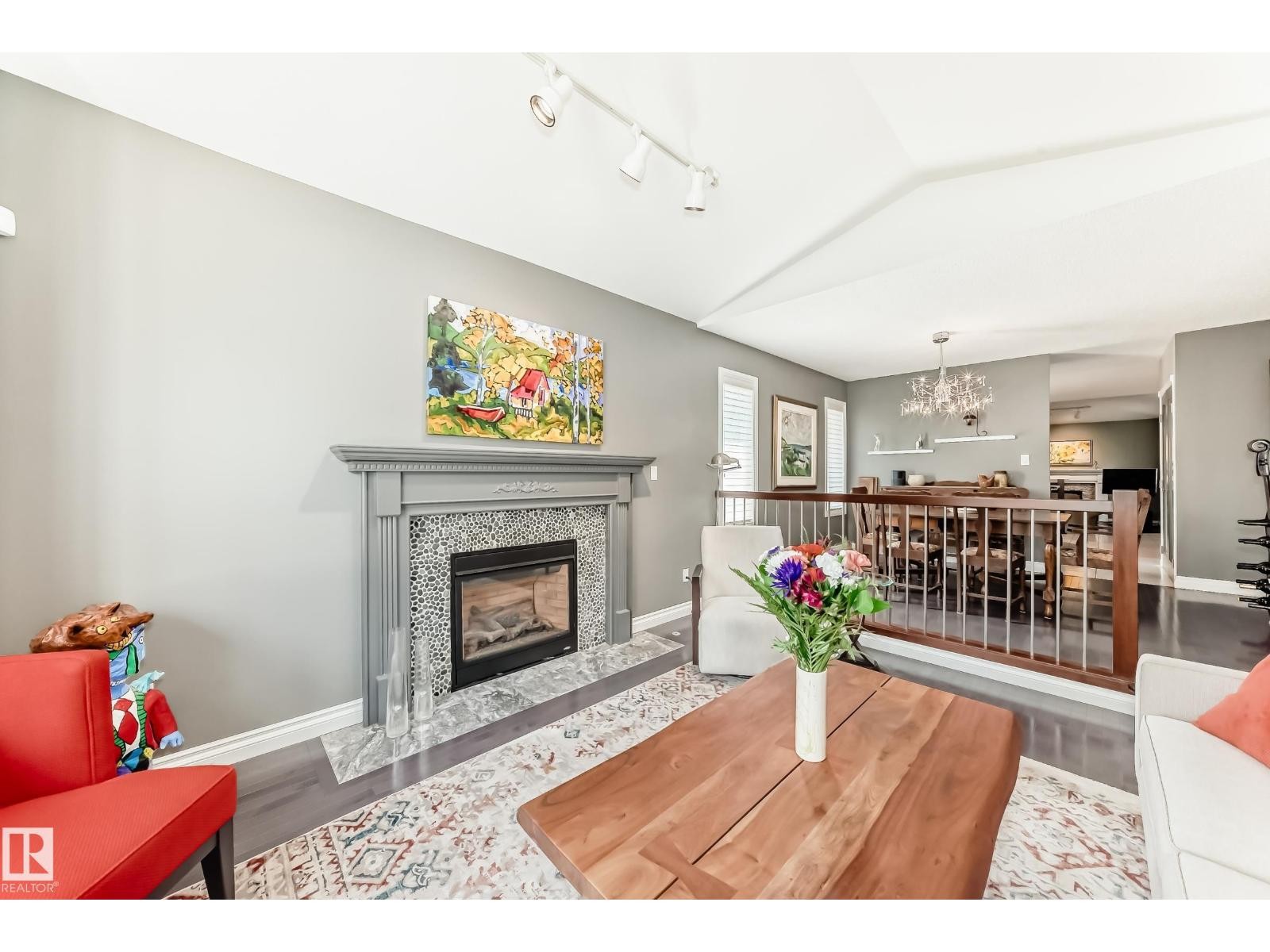












9 EMPIRE CO

,
St. Albert,




Alberta
T8N5X5

